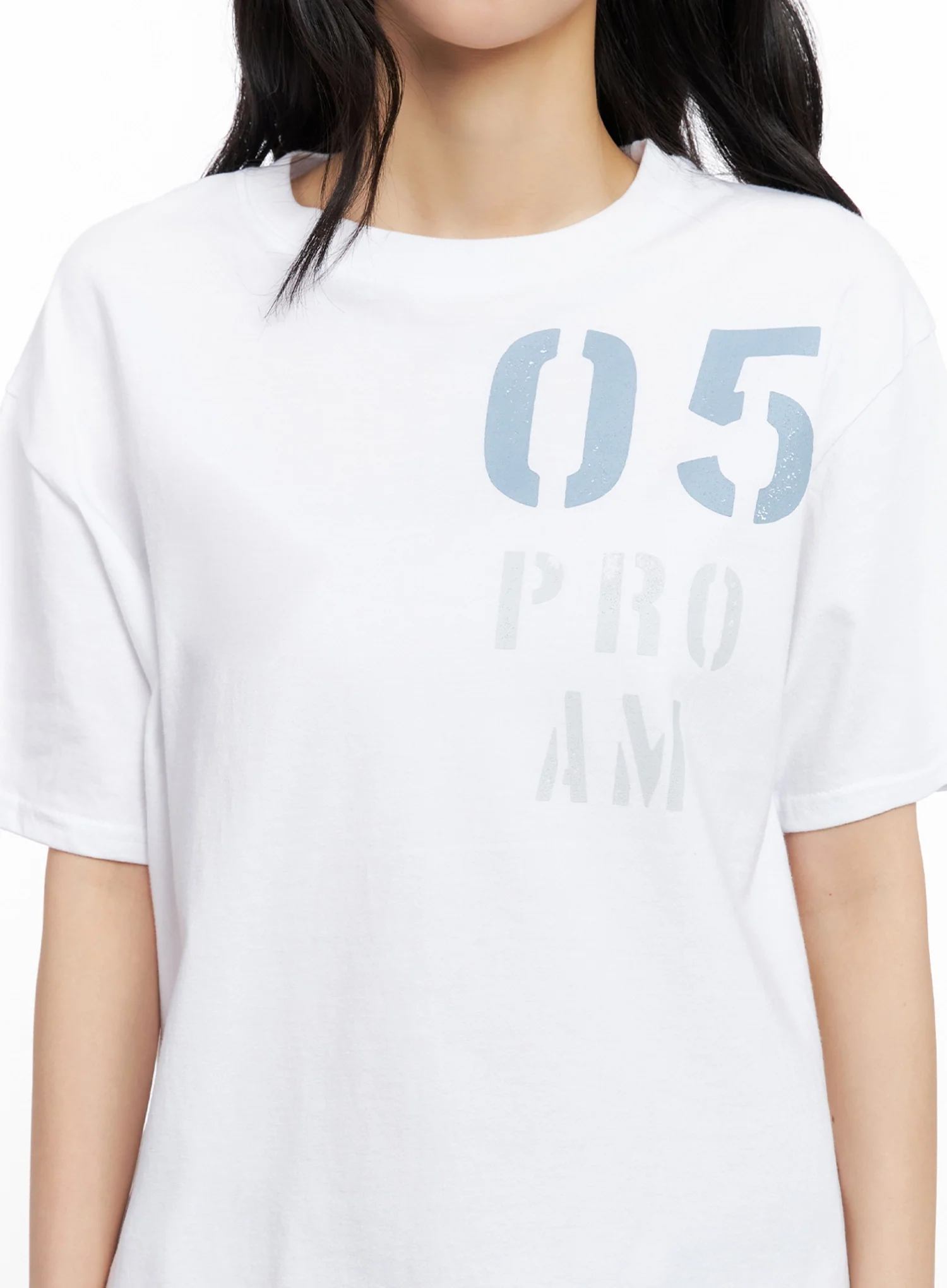 05 Graphic Print Short-Sleeve Tee IG508 - Image 3