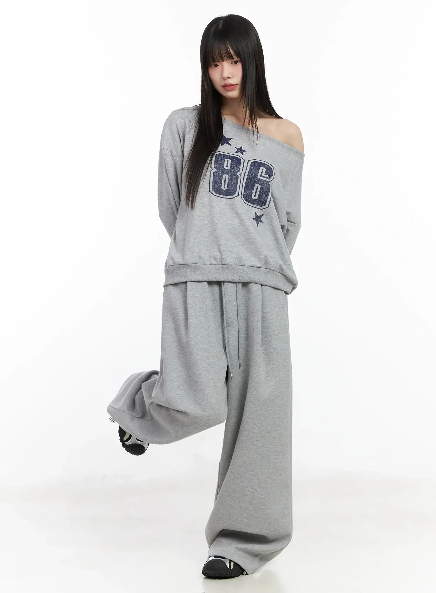 86 Sporty Off-Shoulder Sweatshirt IM530 - Image 9