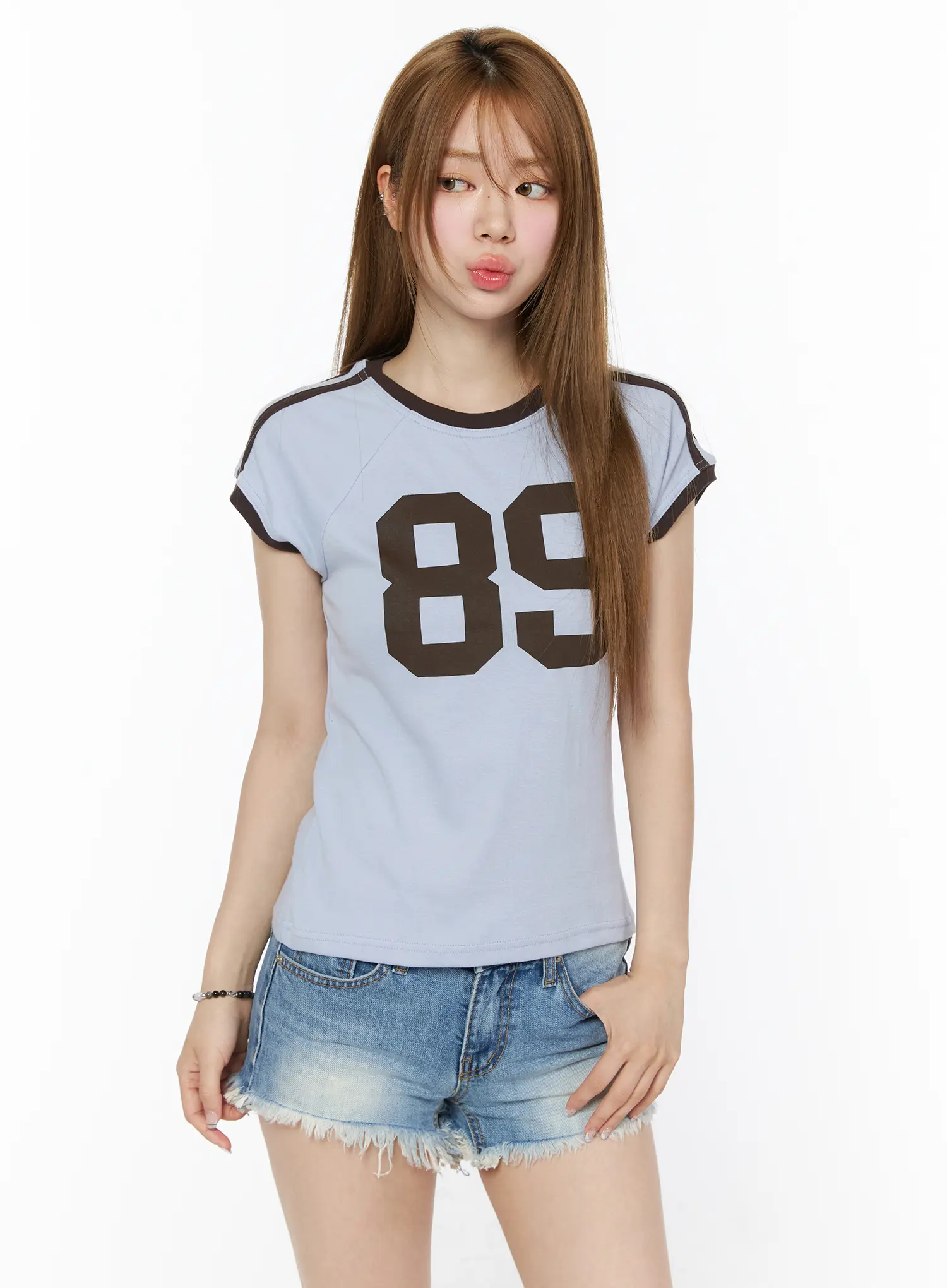 89 Graphic Raglan Short Sleeve Top CU511 - Image 2