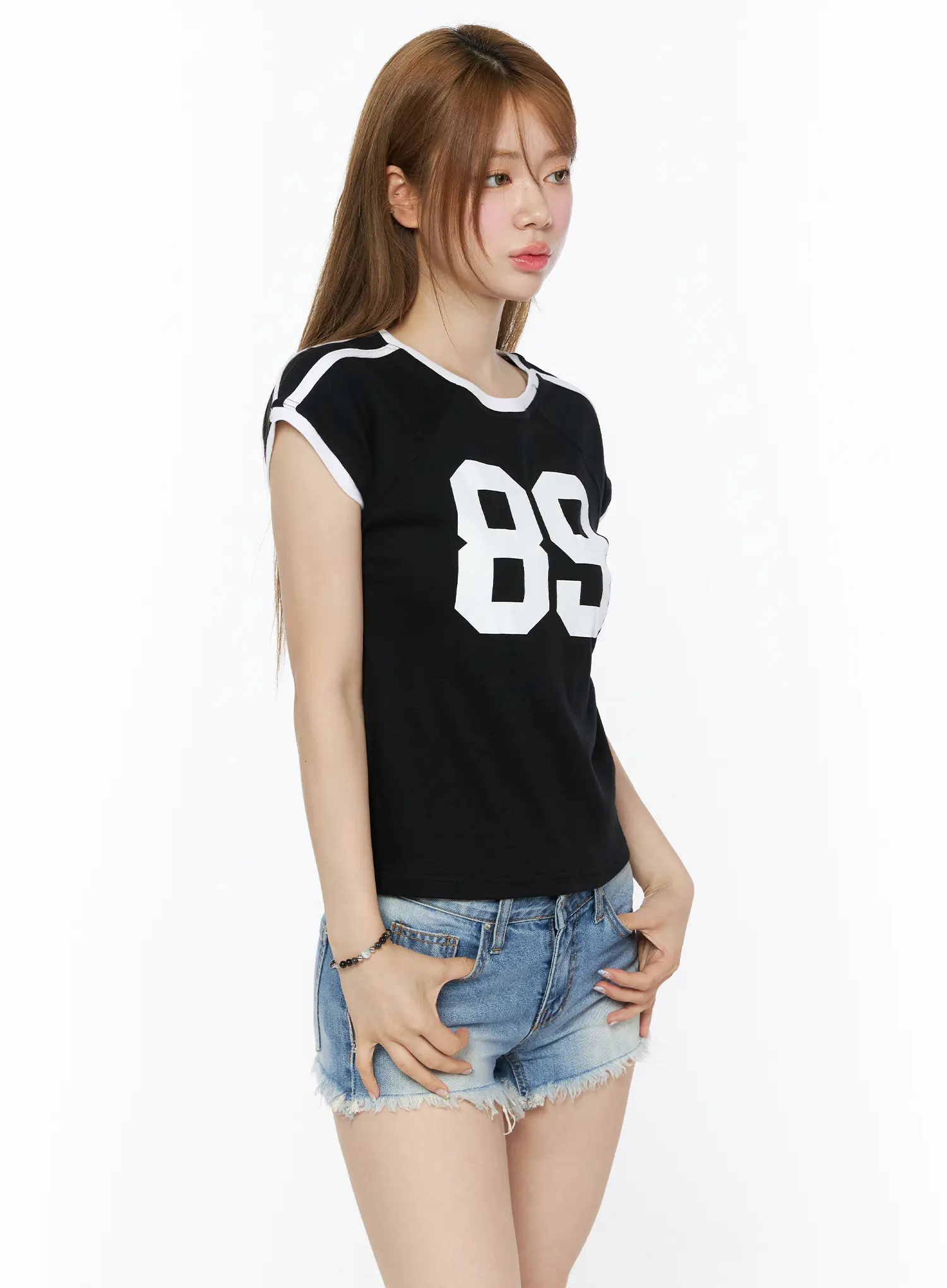89 Graphic Raglan Short Sleeve Top CU511 - Image 6