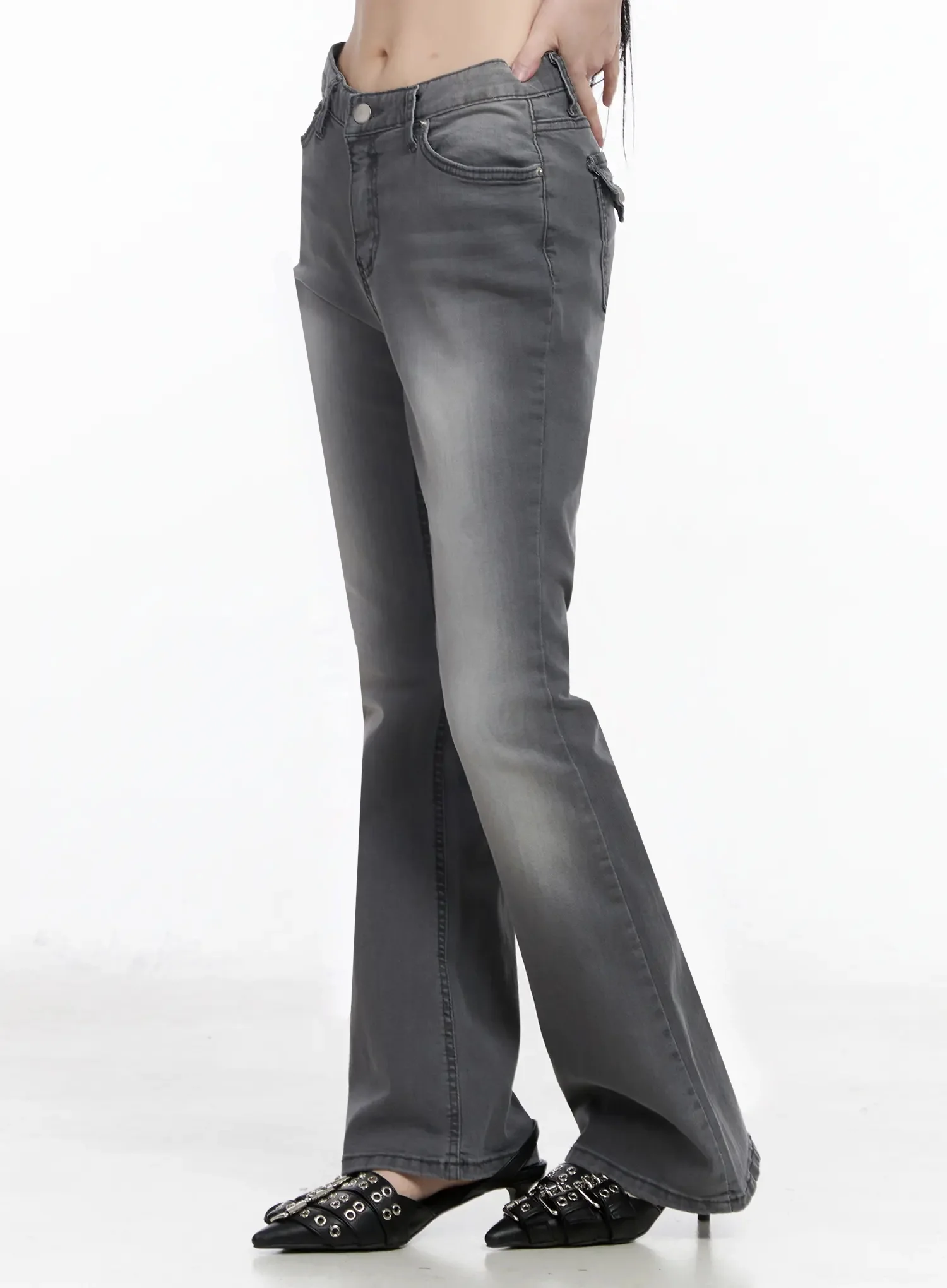 Aiana Slim Fit Bootcut Jeans IY511 - Image 6