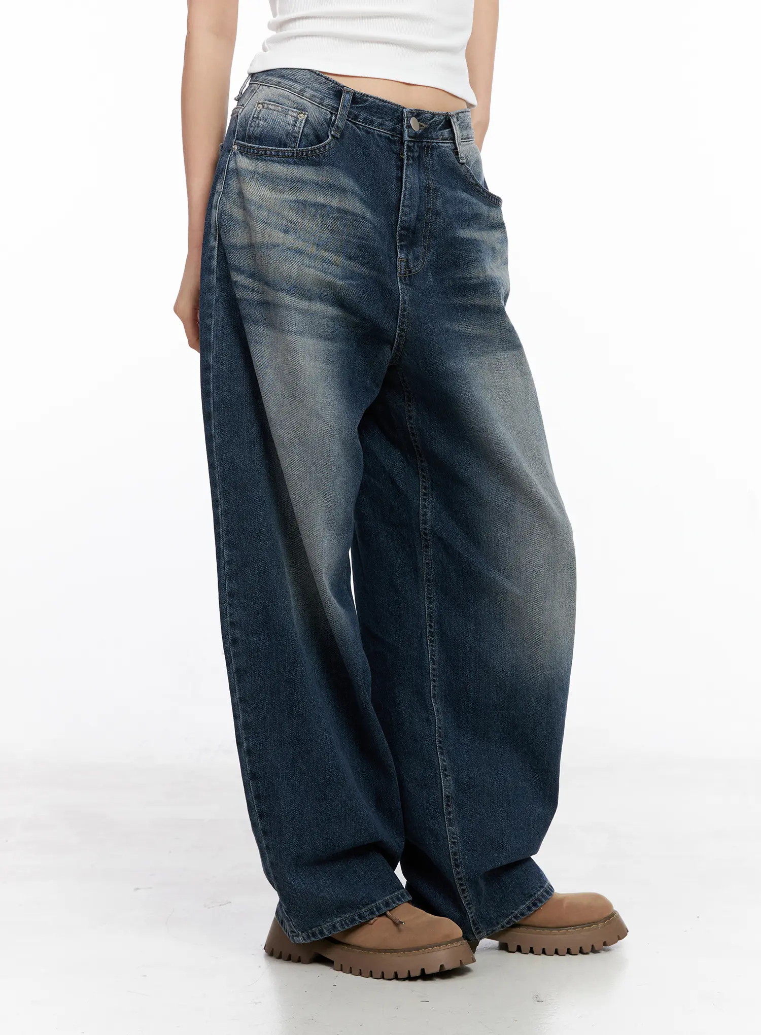Aisha Washed Baggy Jeans CC1109 - Image 4