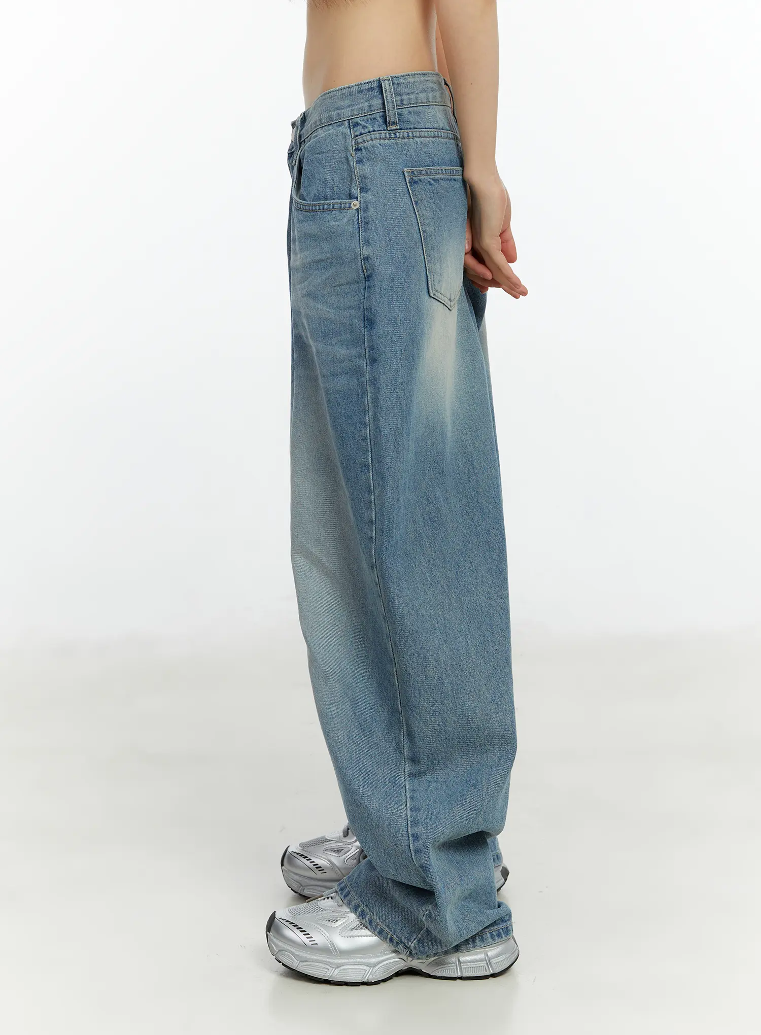 Alaiya Washed Baggy Jeans CF510 - Image 5