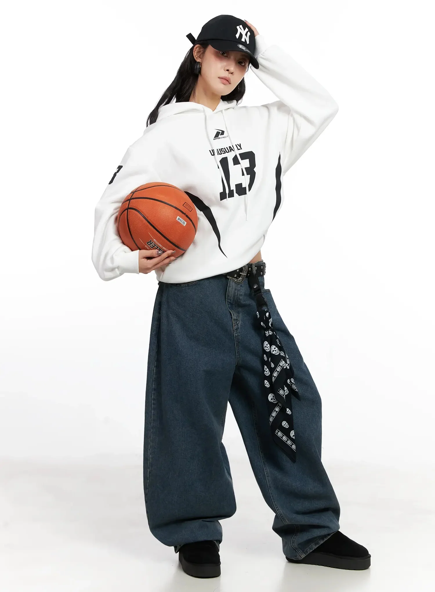 Aleena Mid-Wash Baggy Jeans IN528 - Image 12