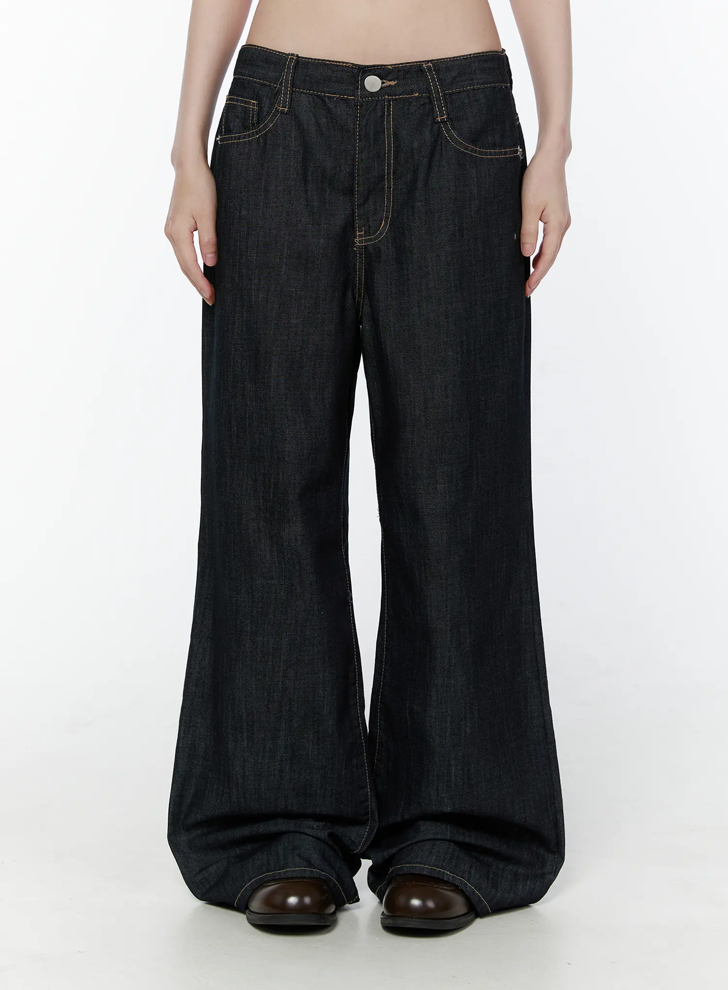 Alou No-Fade Wide-Leg Jeans CU505 - Image 10