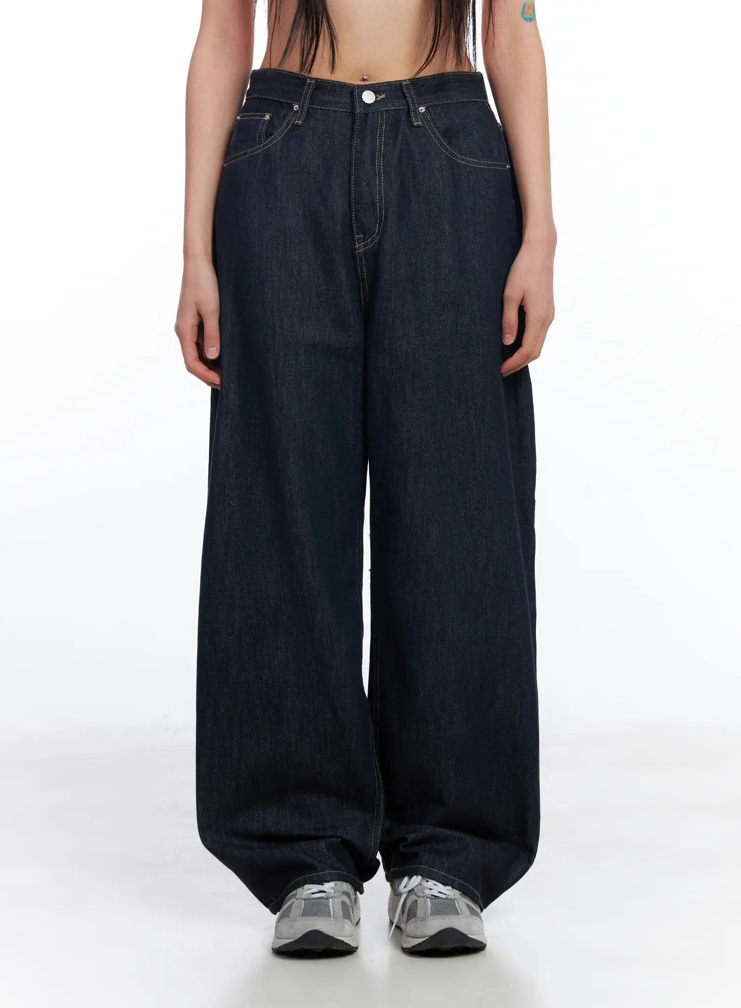 Amayah No-Fade Wide Leg Jeans CF504 - Image 10