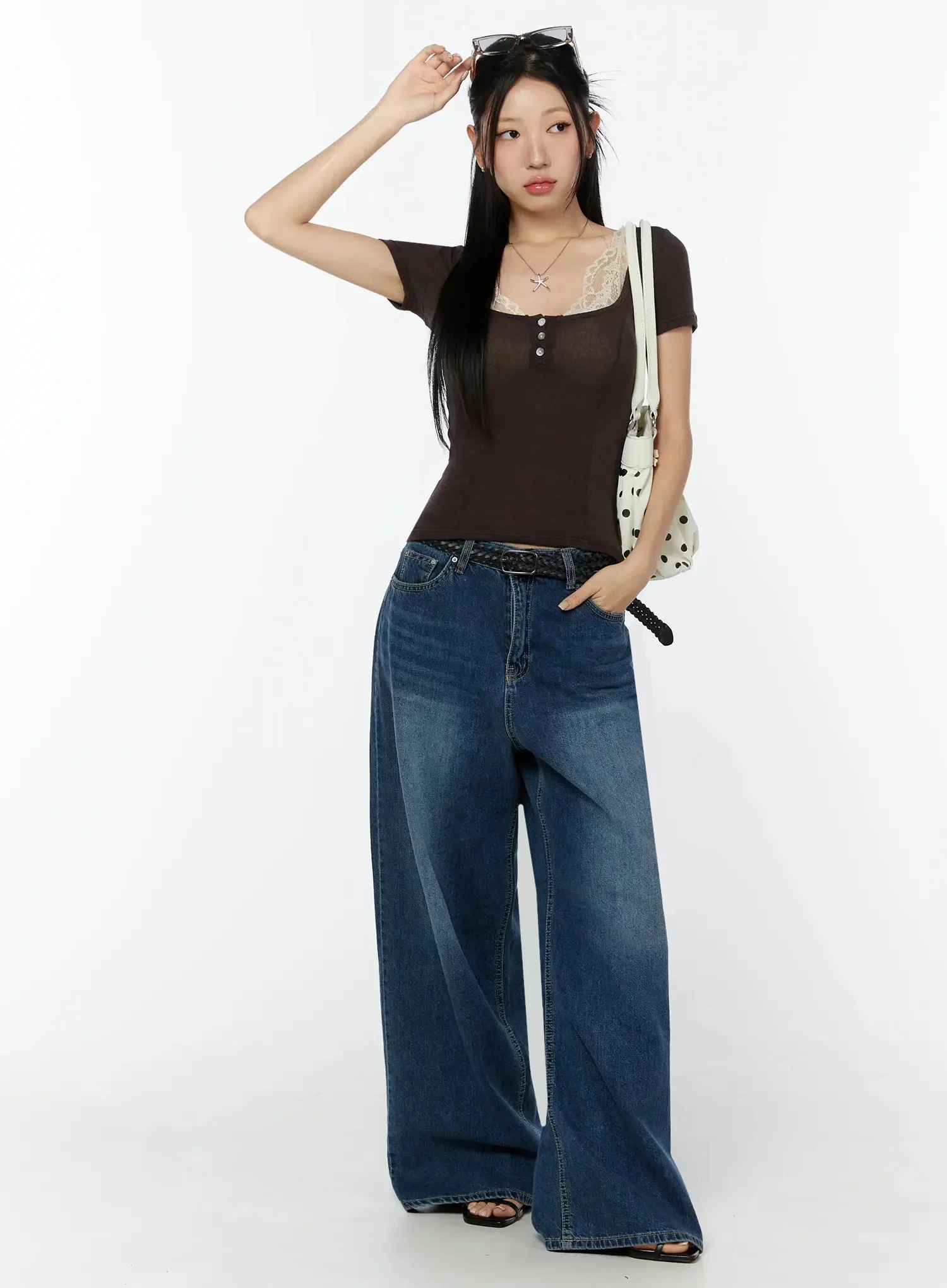Amos Wide-Leg Washed Jeans IU522 - Image 2