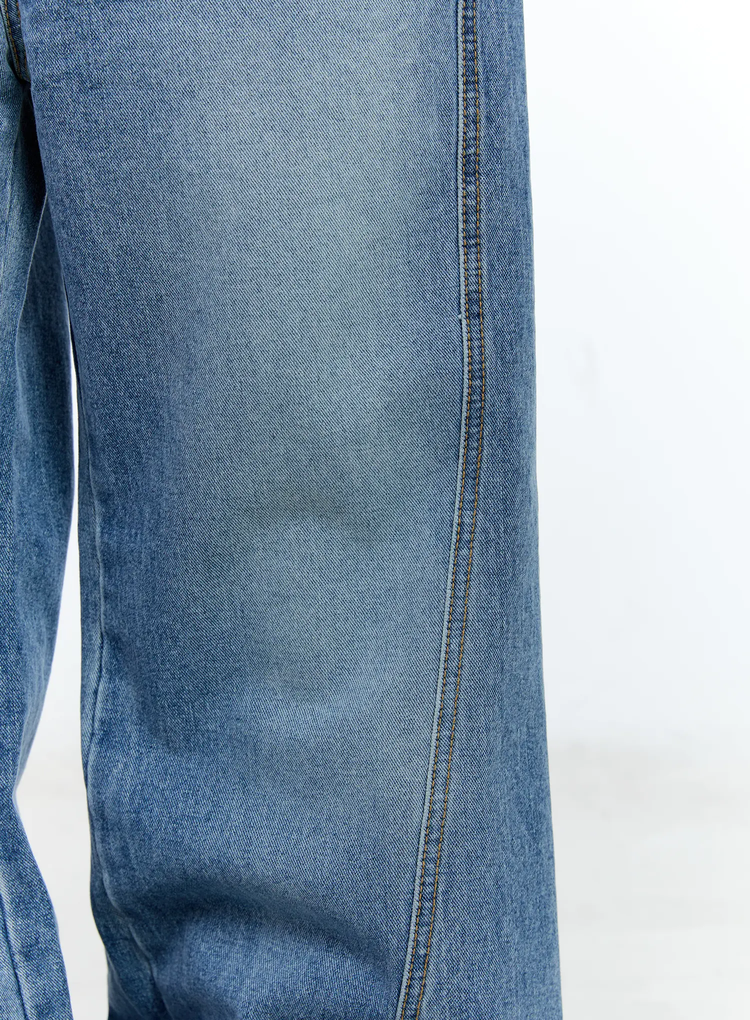 Ana Wide-Leg Denim Jeans CG507 - Image 3