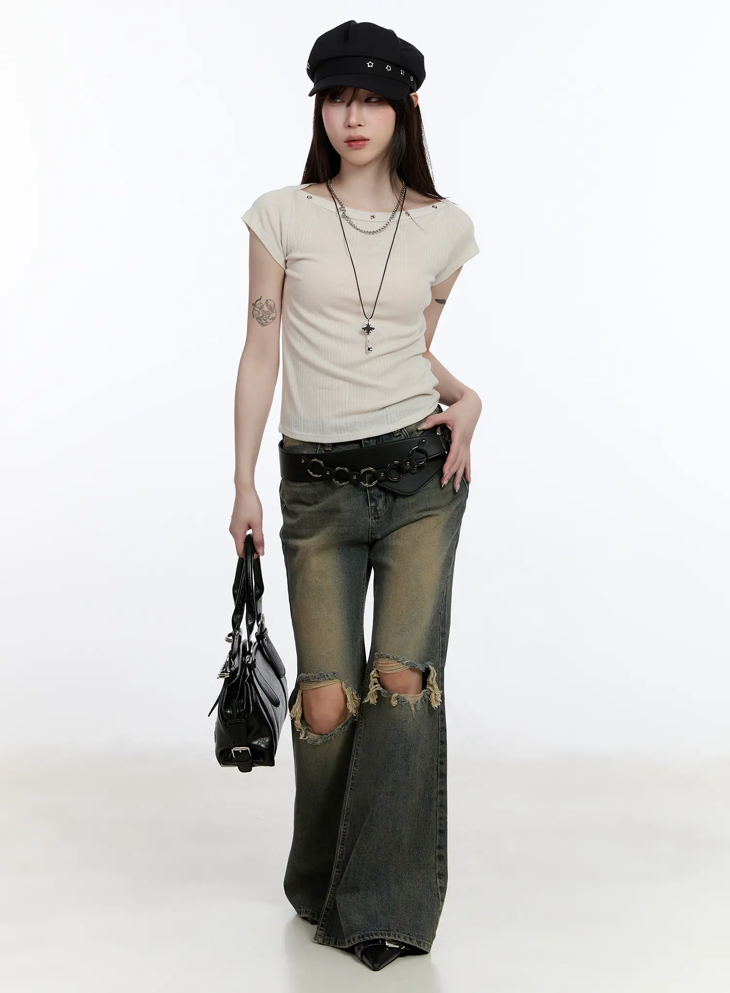 Andie Distressed Bootcut Jeans CA503 - Image 8
