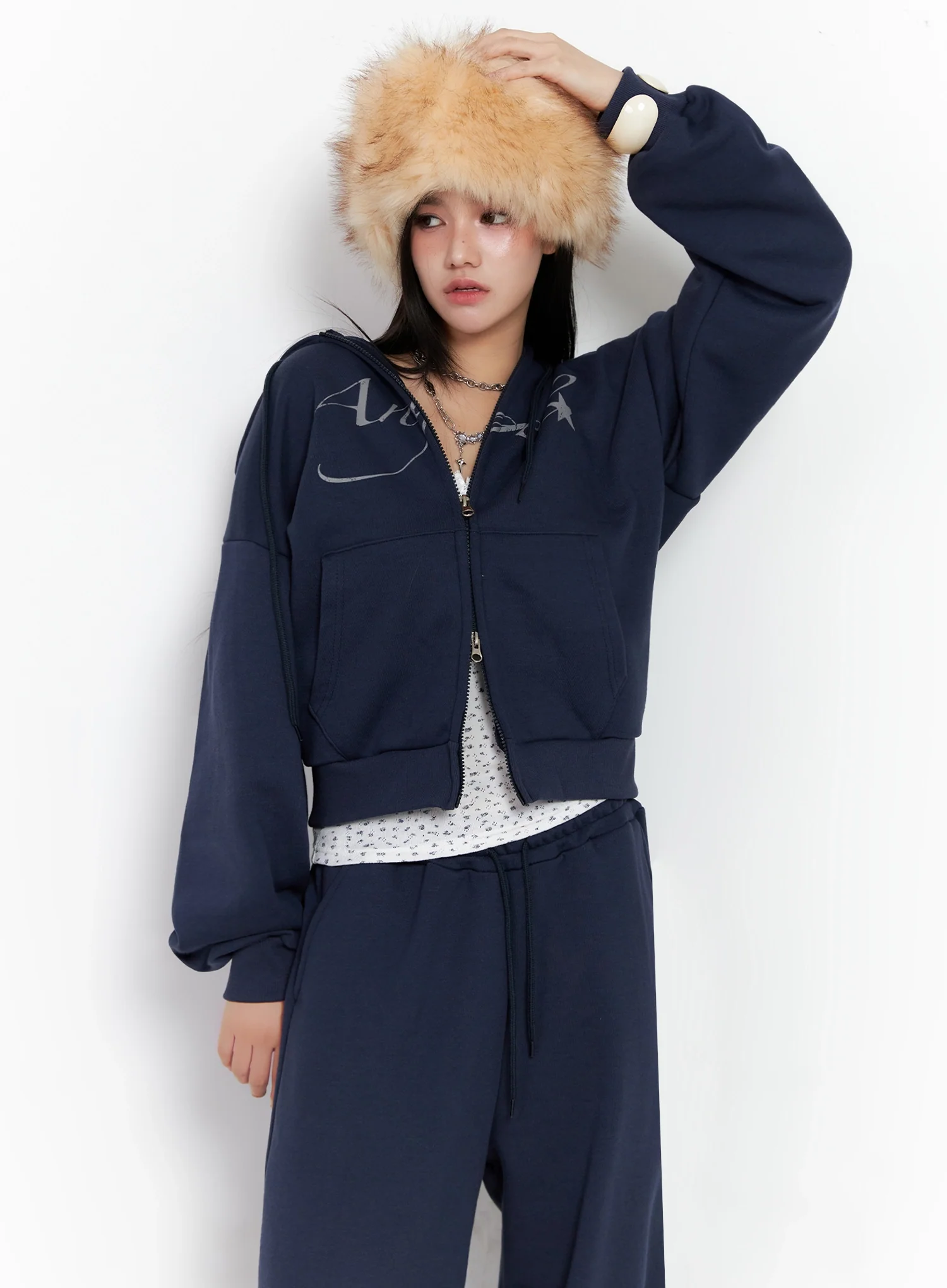 Angel Graphic Zip-Up Hoodie IS525