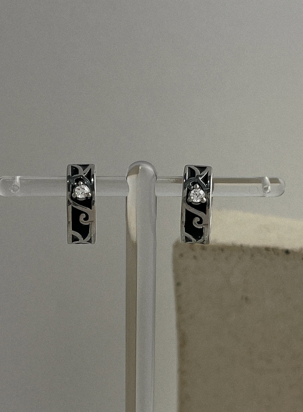 Antique Cubic Ring Earrings IL415 - Image 2