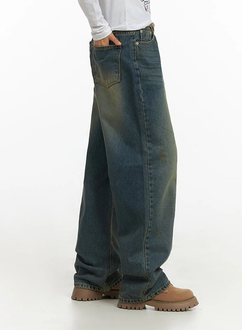 Anya Wide Fit Denim Jeans IO409 - Image 6