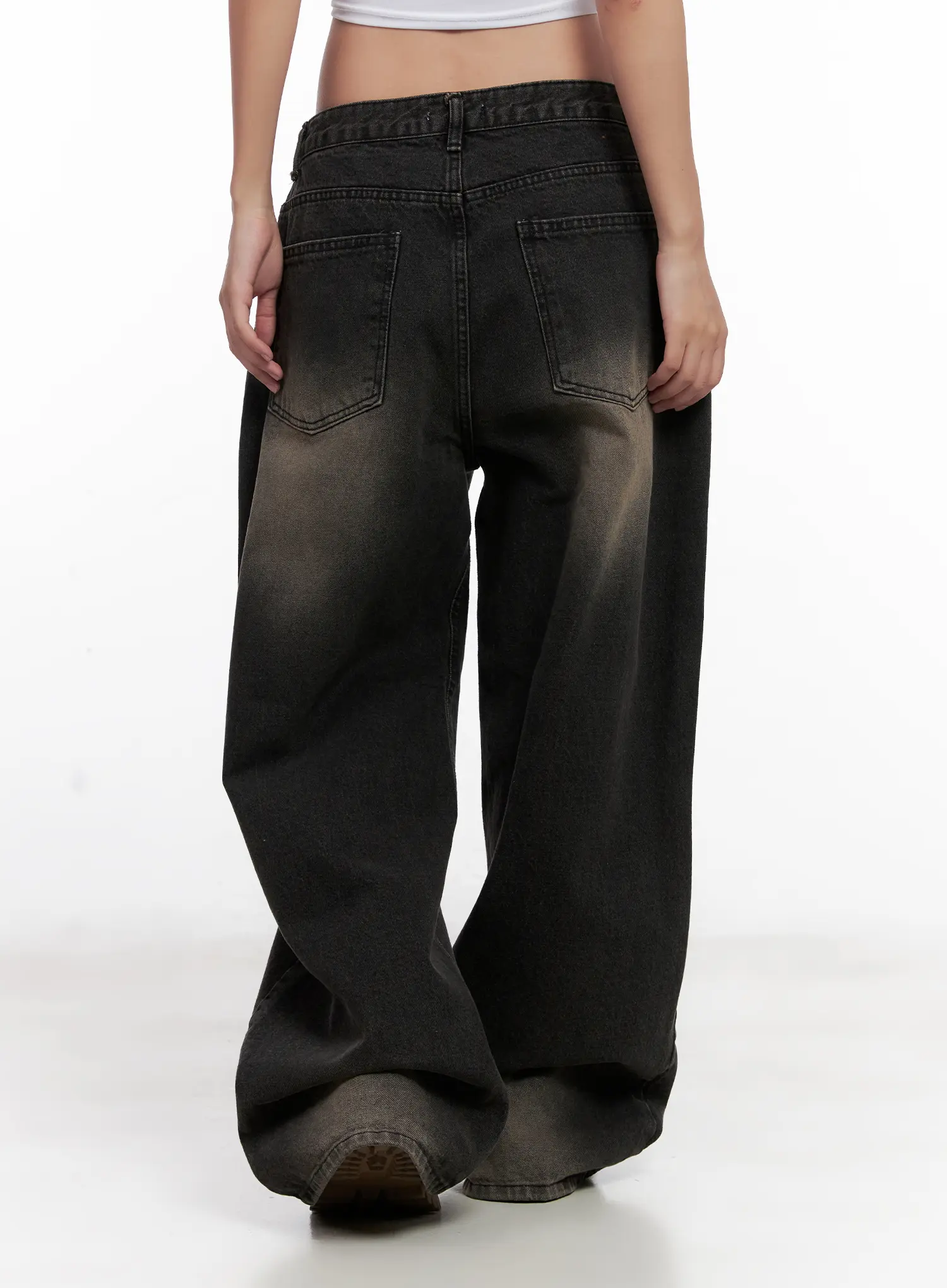 Ari Washed Wide-Leg Denim Jeans CL521 - Image 6