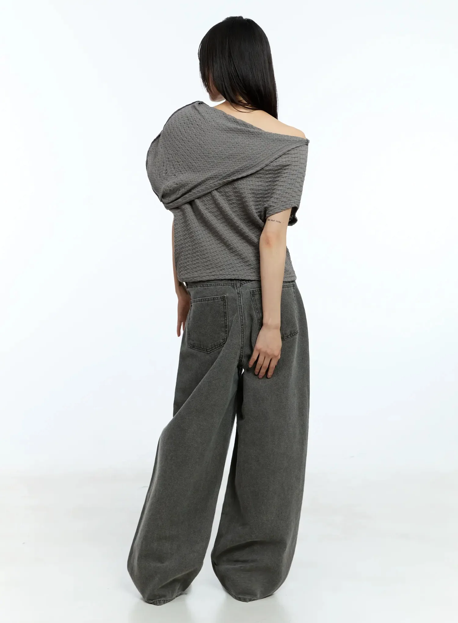 Asymmetric One-Shoulder Loose-Fit Top IU525 - Image 13