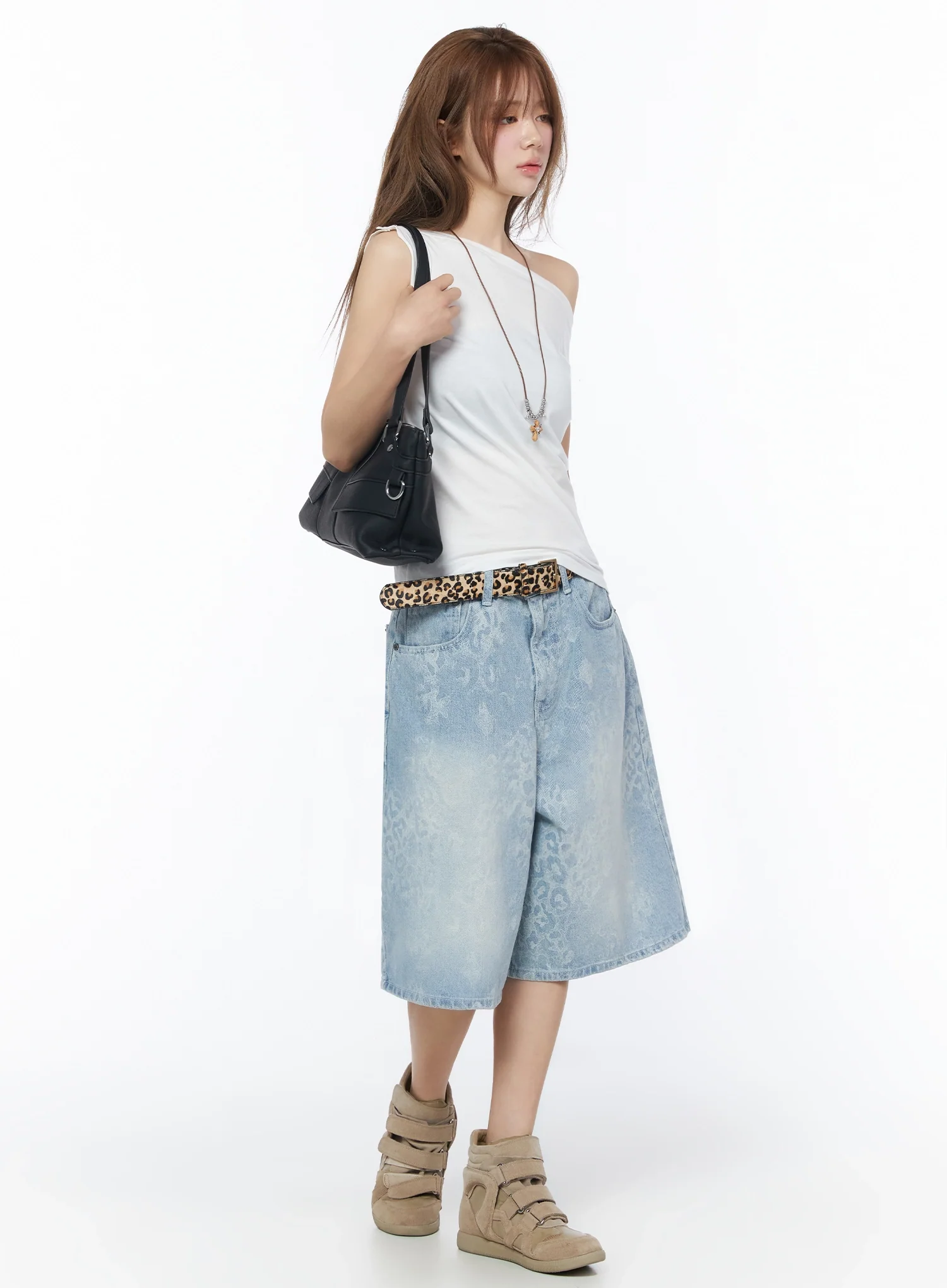 Asymmetric One-Shoulder Top IU525