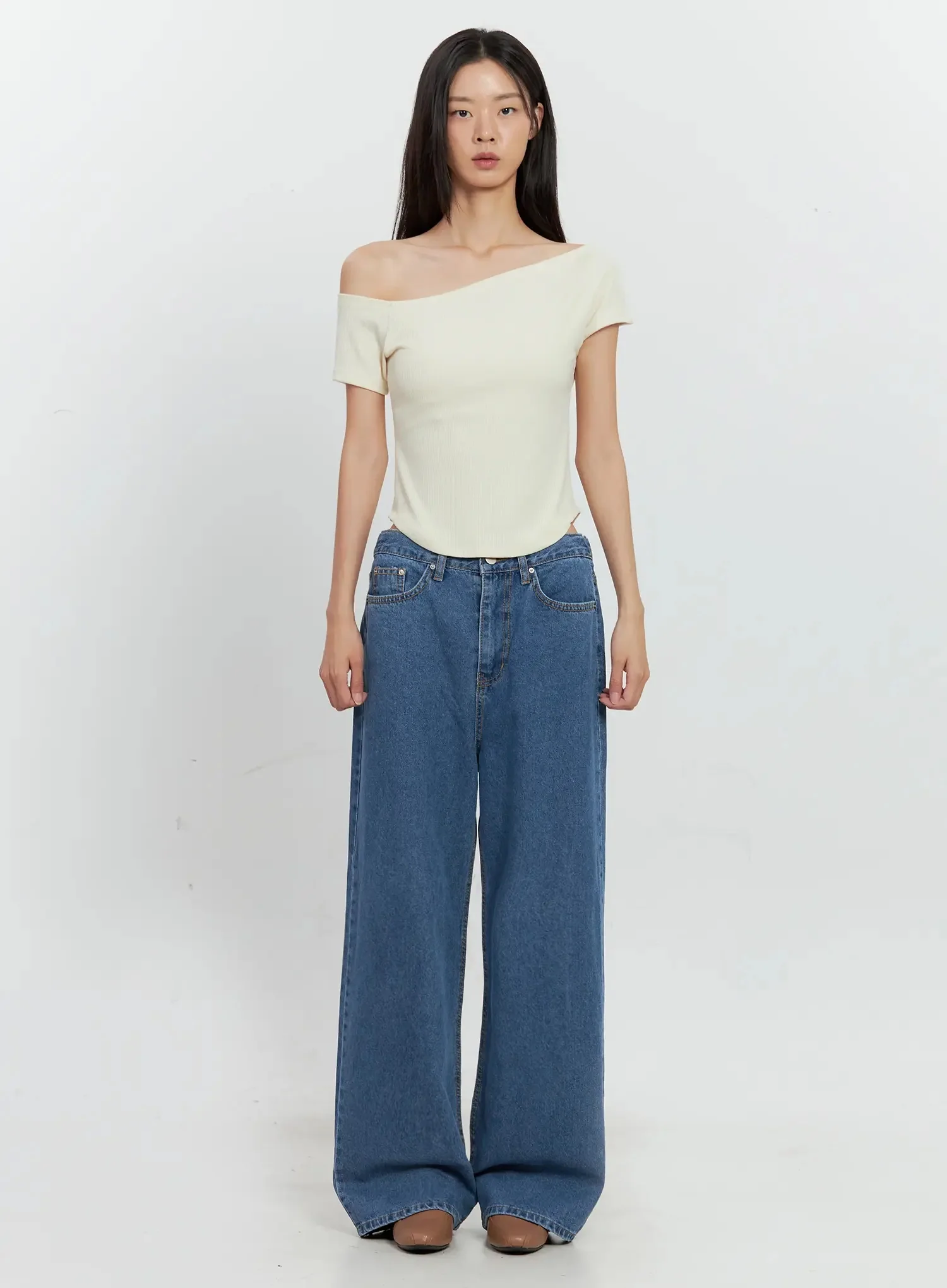 Asymmetric Ribbed Short-Sleeve IL528 - Image 5