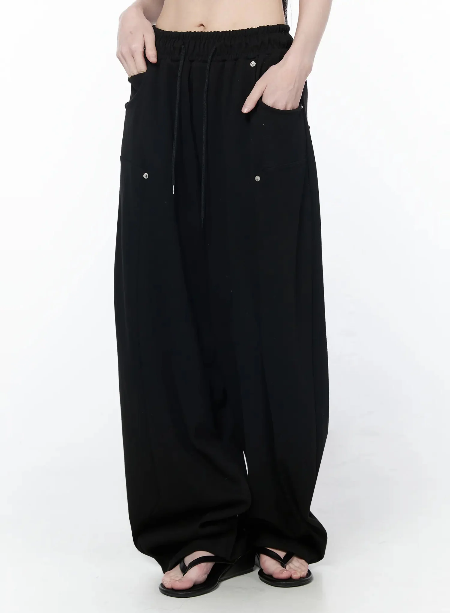 Balloon Fit Sweatpants IU512 - Image 5