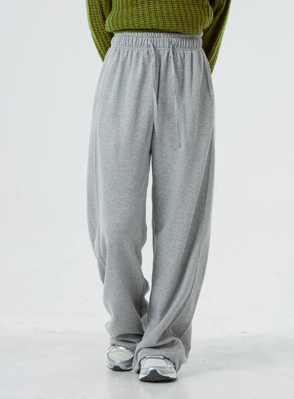 Basic Line Detail Sweatpants CG31 - Image 5