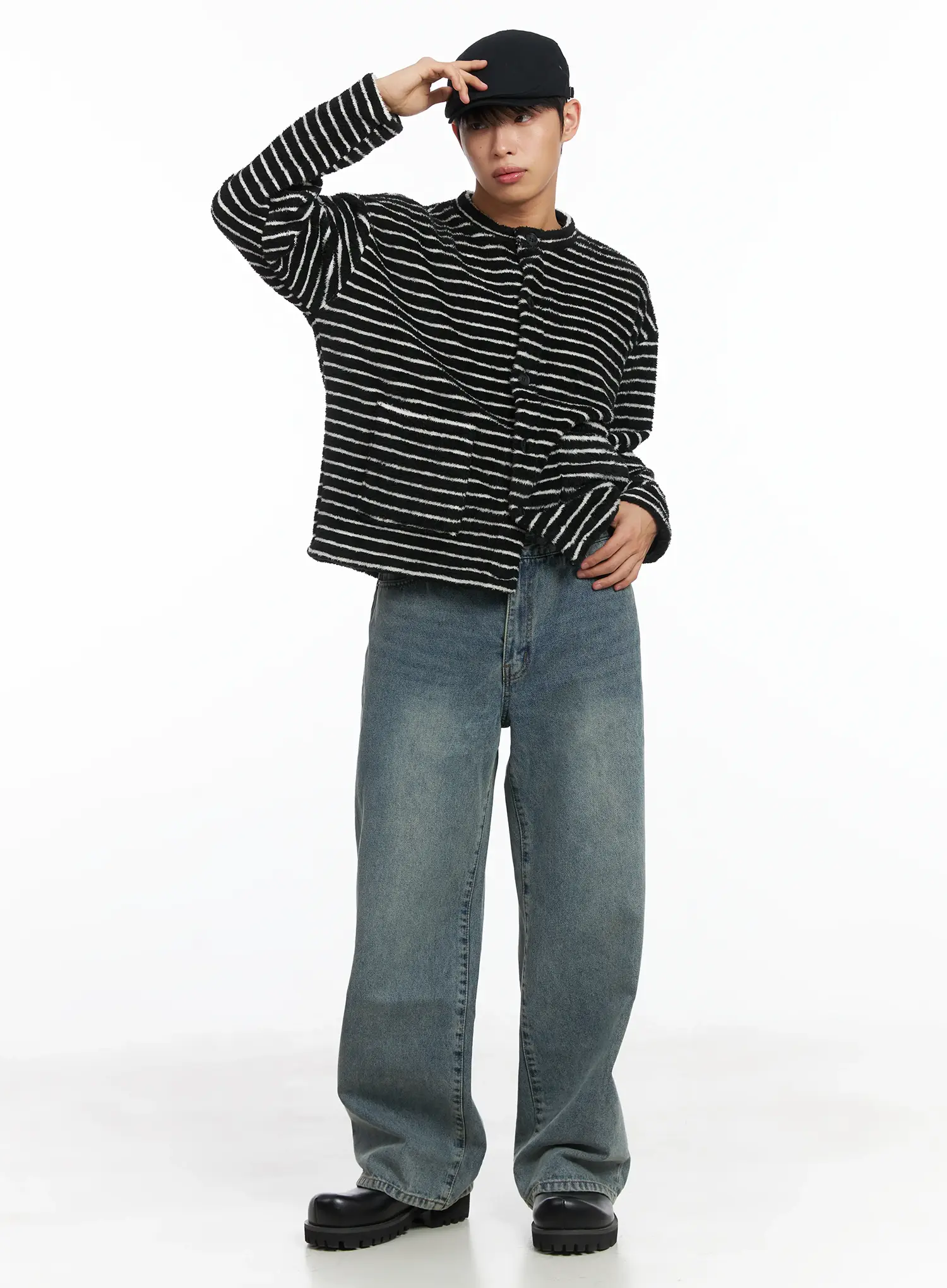 Basic Loose Fit Jeans ID515 - Image 9