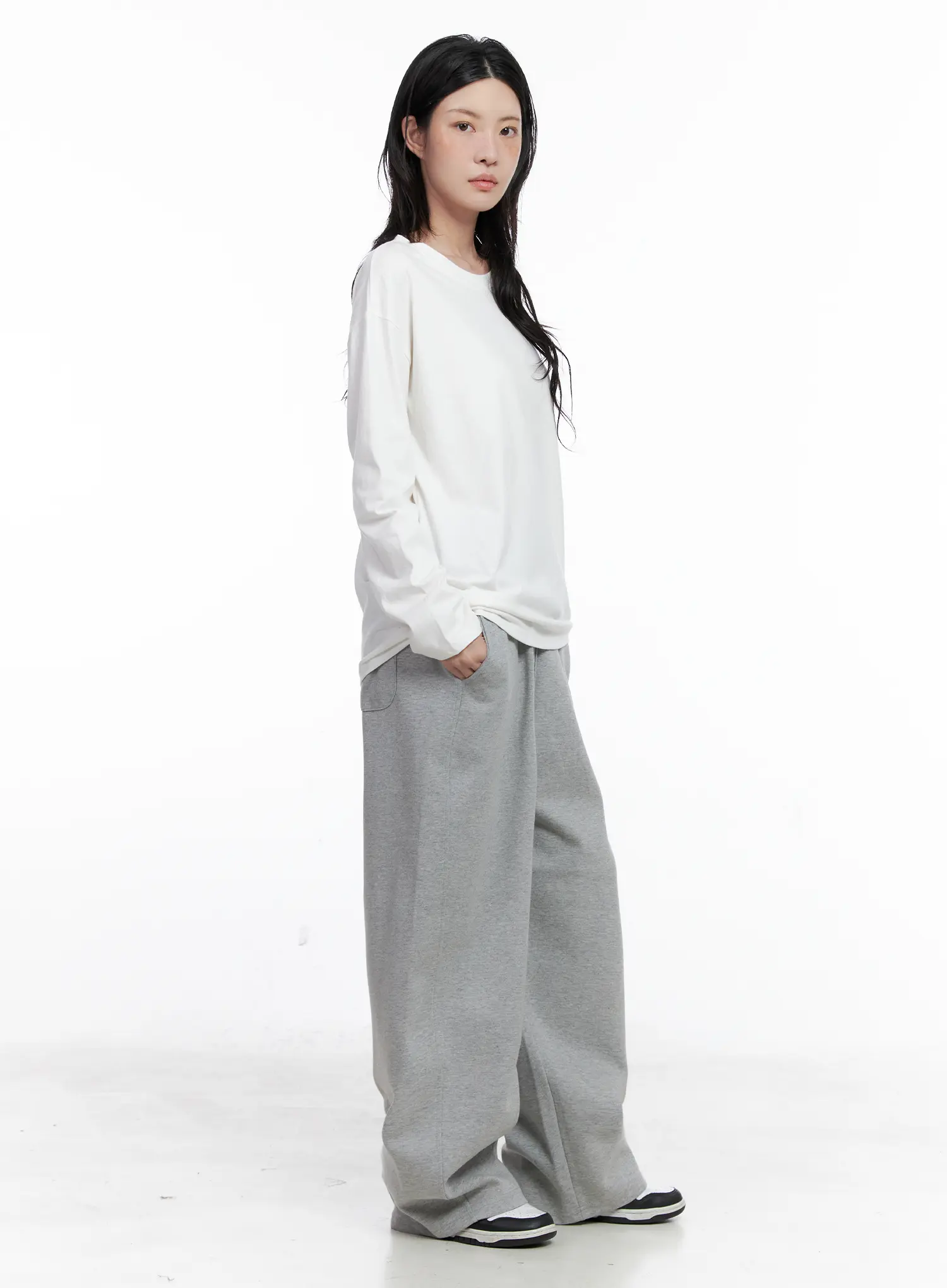 Basic Oversized Long Sleeve Tee CS529 - Image 3