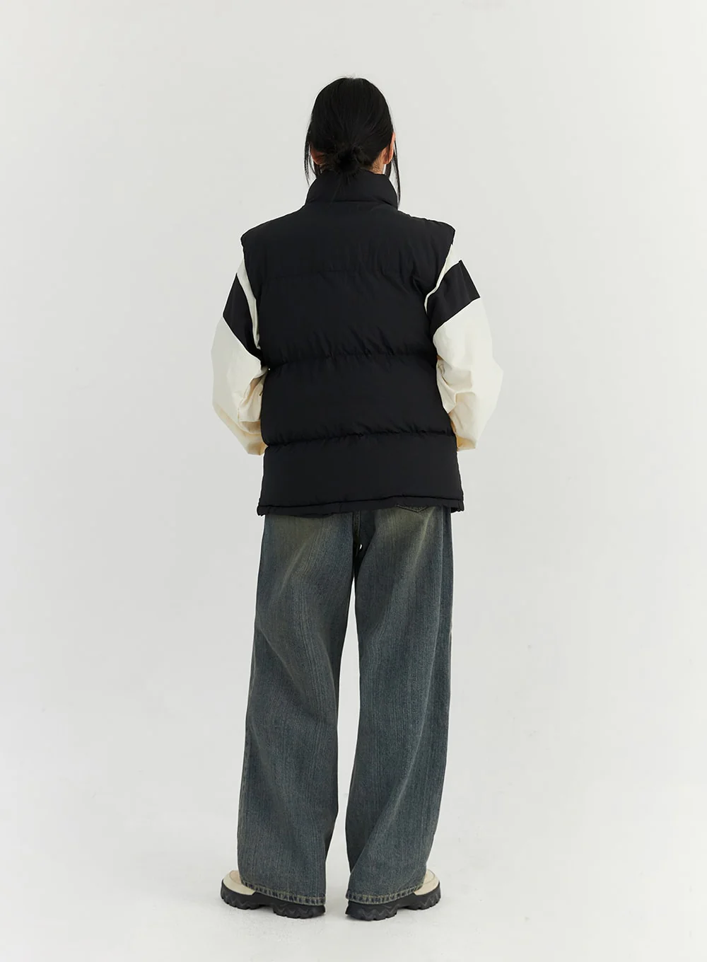 Basic Puffer Vest (UNISEX) CN309 - Image 7