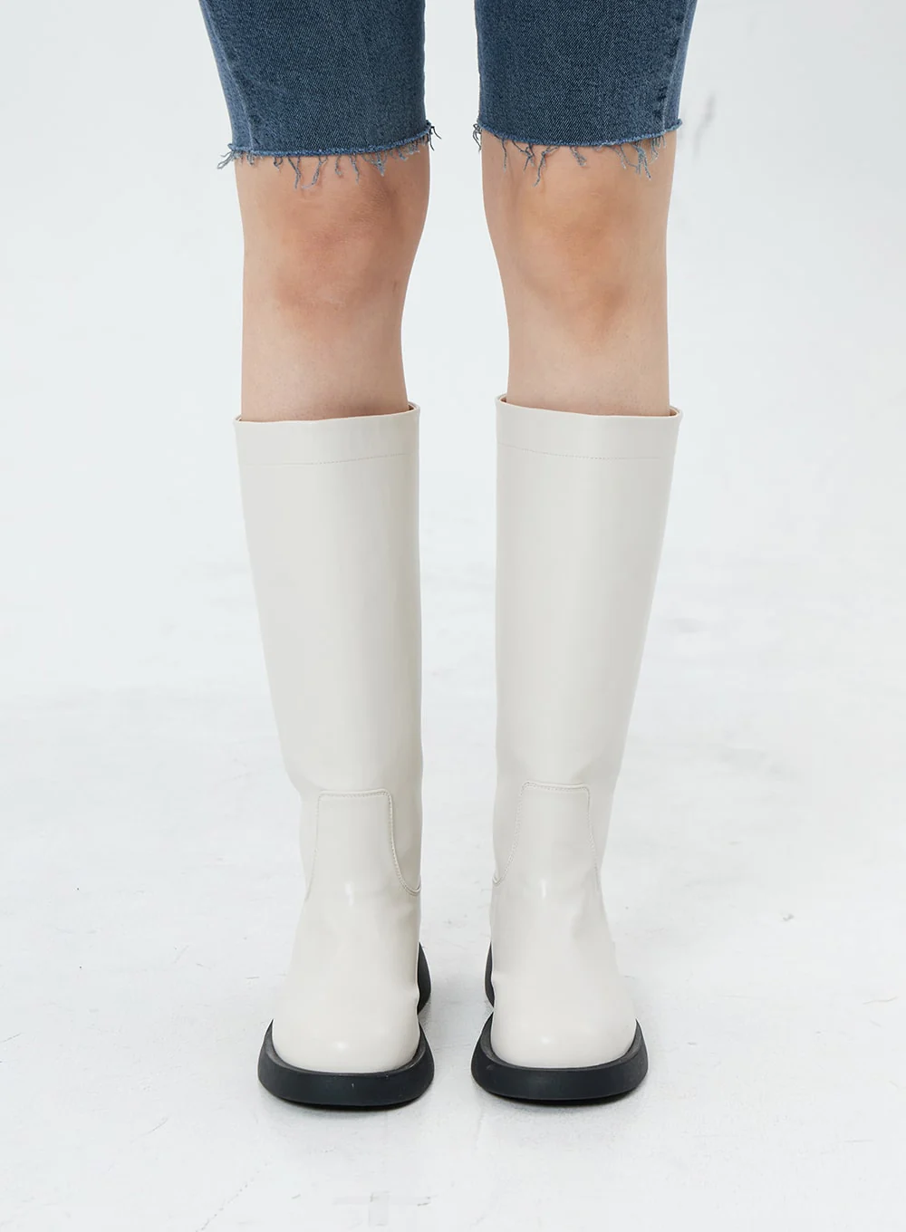 Basic Round Toe Wide Long Boots OS19 - Image 2