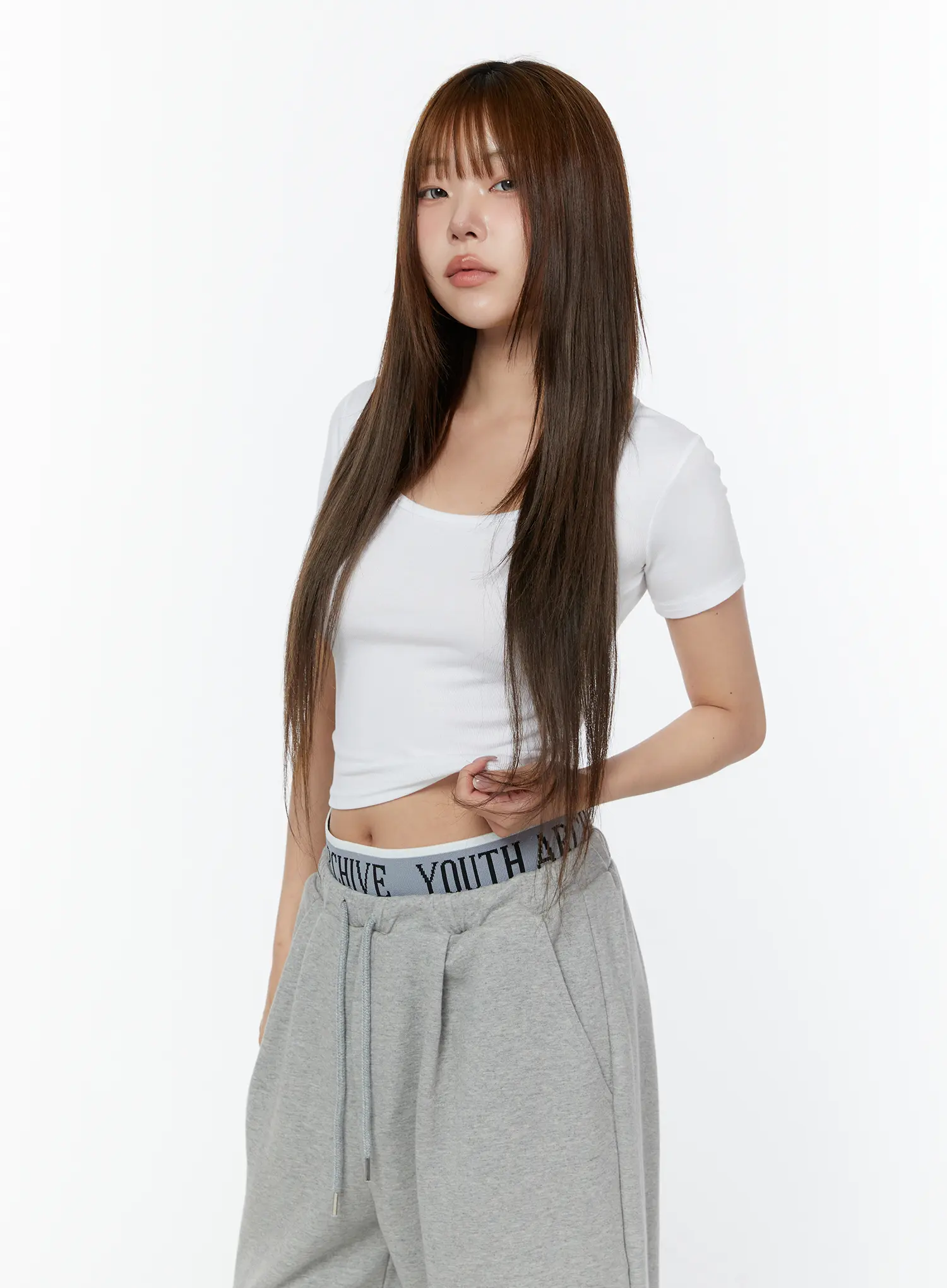 Basic U-Neck Crop Tee CY518 - Image 2