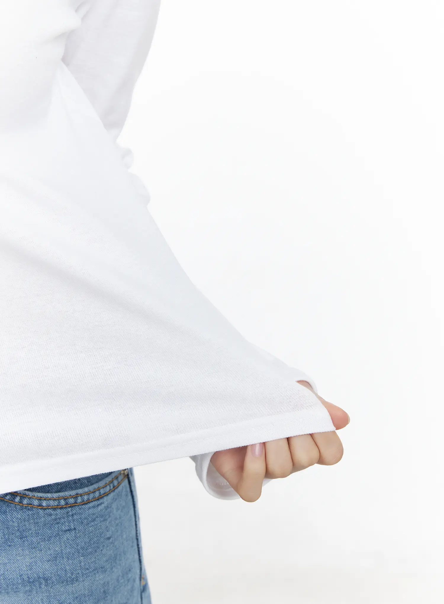 Basic V-Neck Long Sleeve Tee CJ519 - Image 9