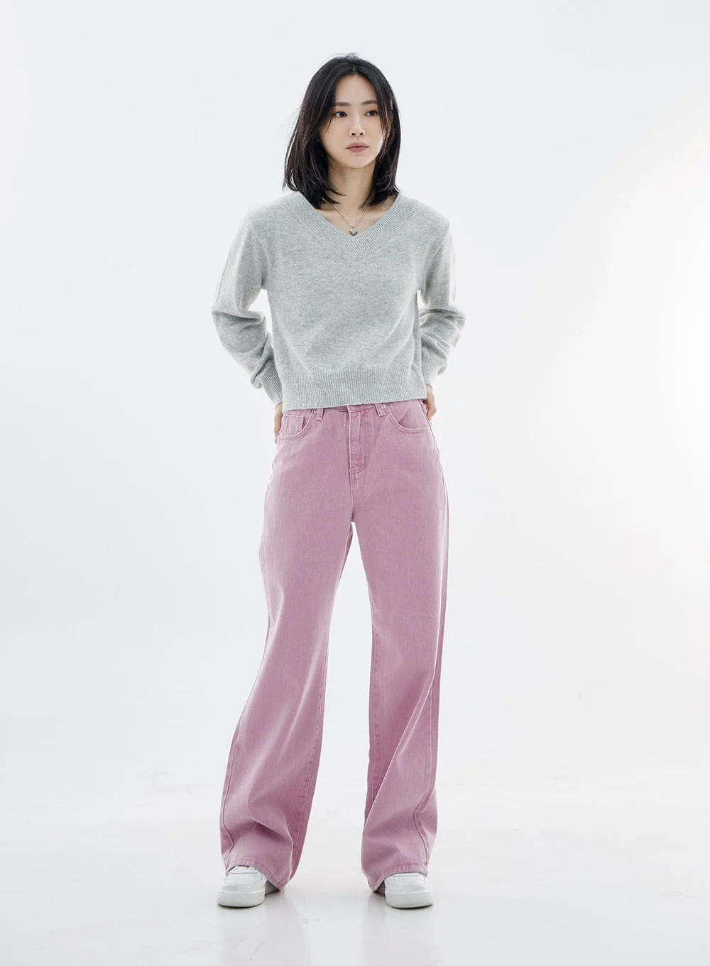 Basic V-Neck Midi Knit OO04 - Image 2