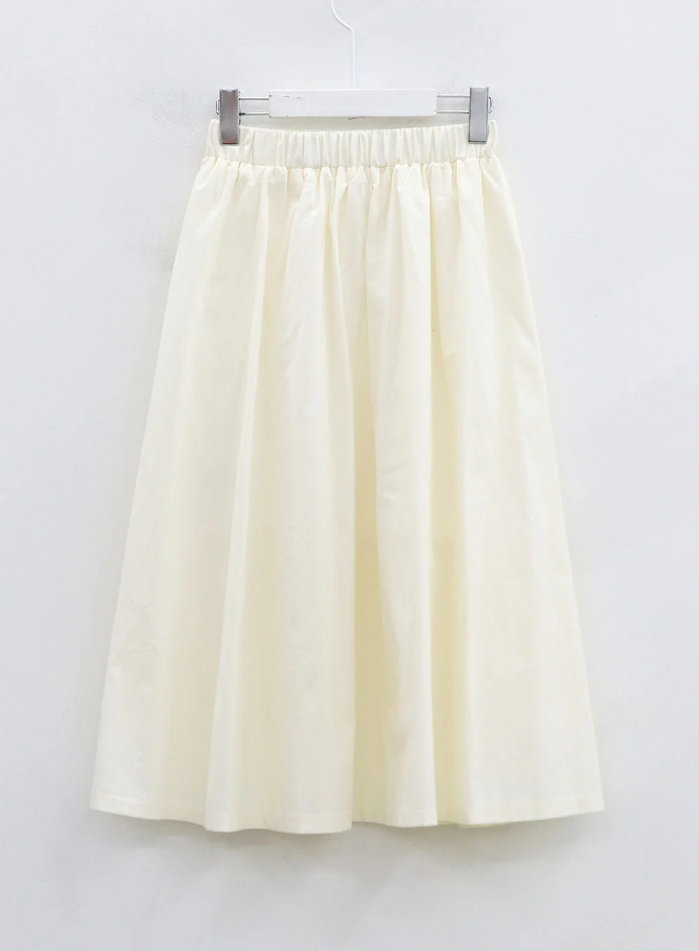 Bending Pleated Long Skirt OO19 - Image 13