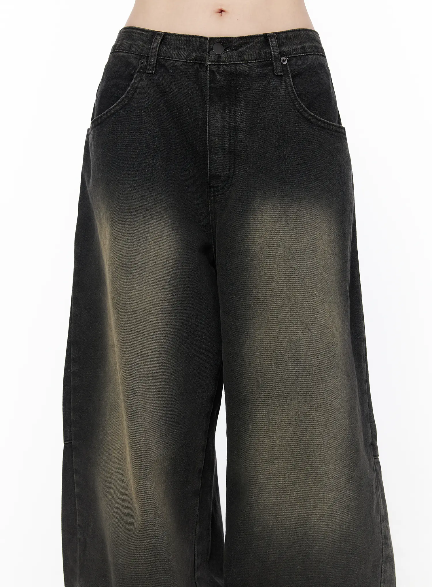 Bodie Vintage Wash Wide Leg Jeans CU519 - Image 8