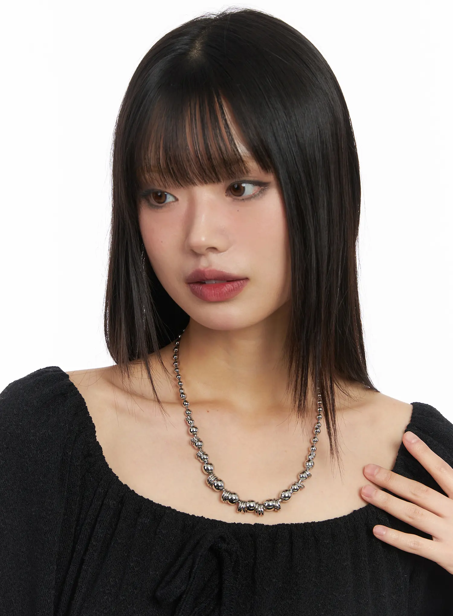 Bold Metallic Bead Necklace CD522 - Image 3