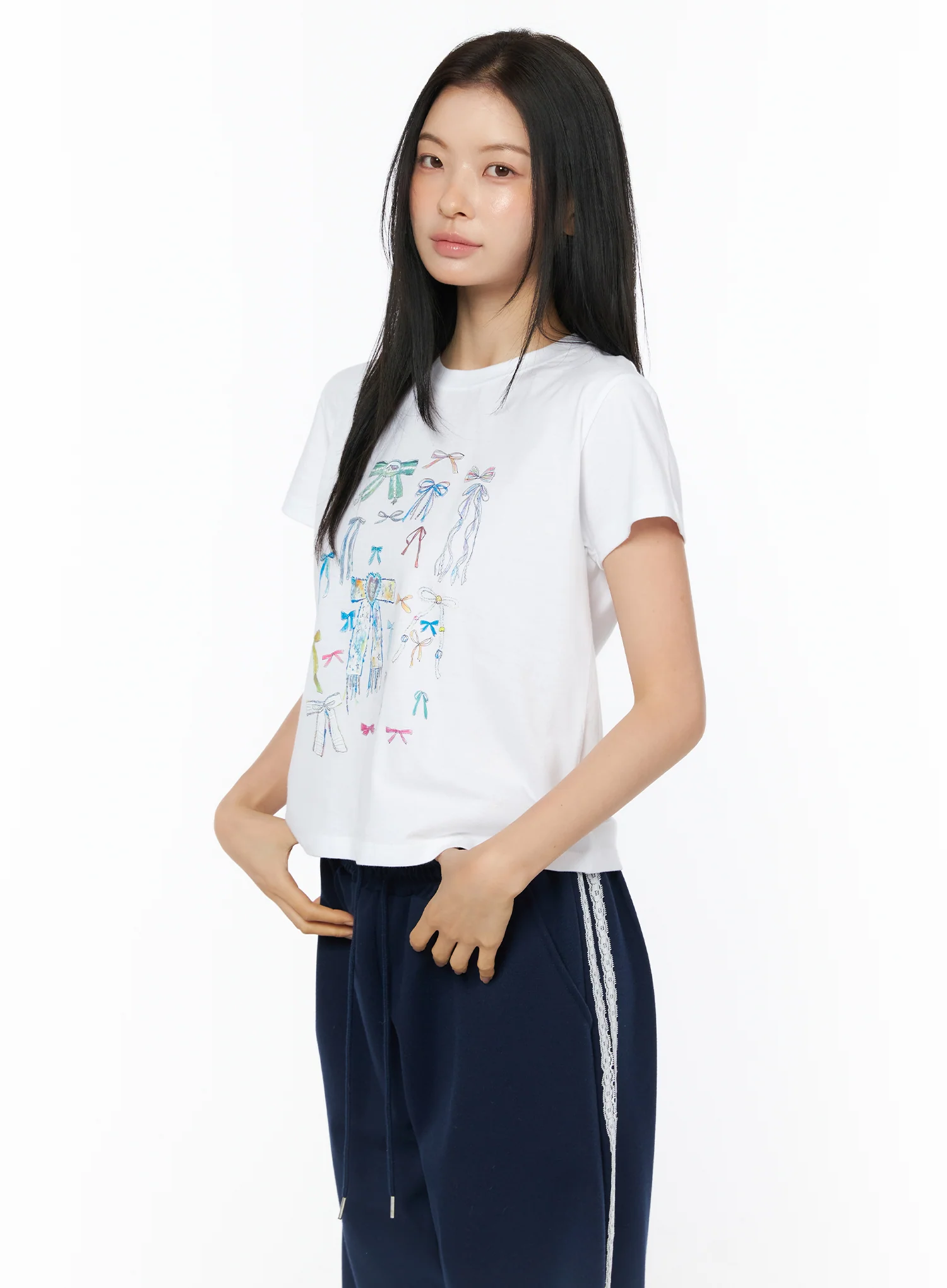 Bow Print Graphic Tee IU516 - Image 5