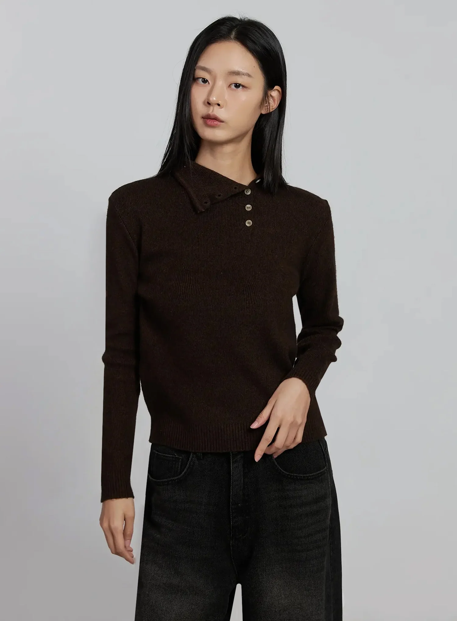 Button Detail High Neck Sweater IM520