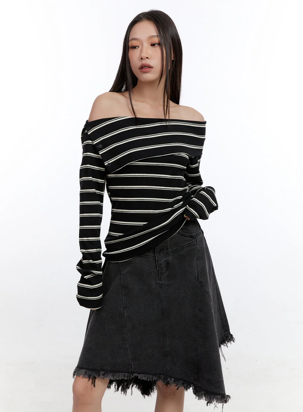 Buttoned Off-Shoulder Stripe Tee CN401 - Image 10