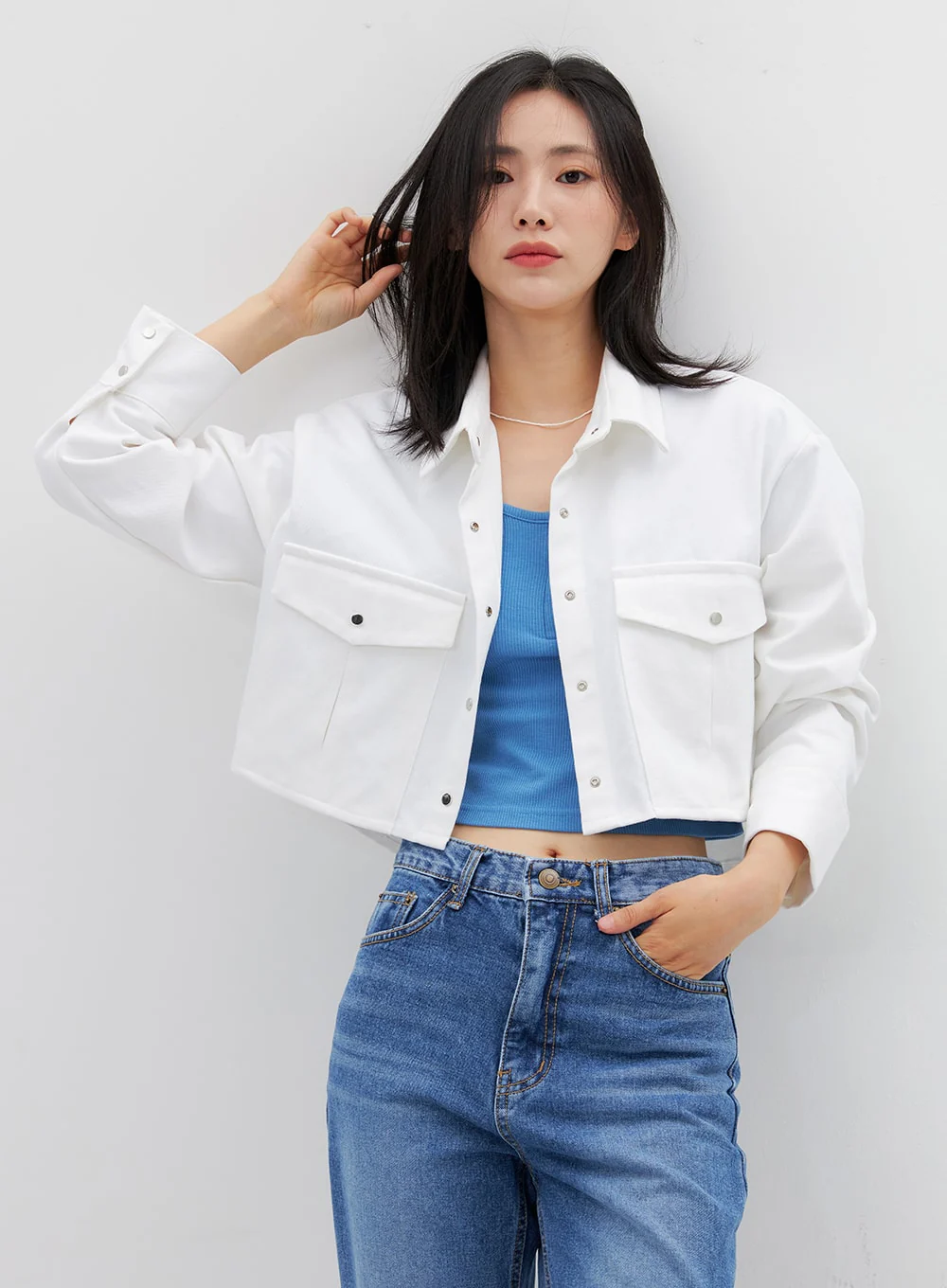 Buttoned U-Neck Crop Tee OG318 - Image 7