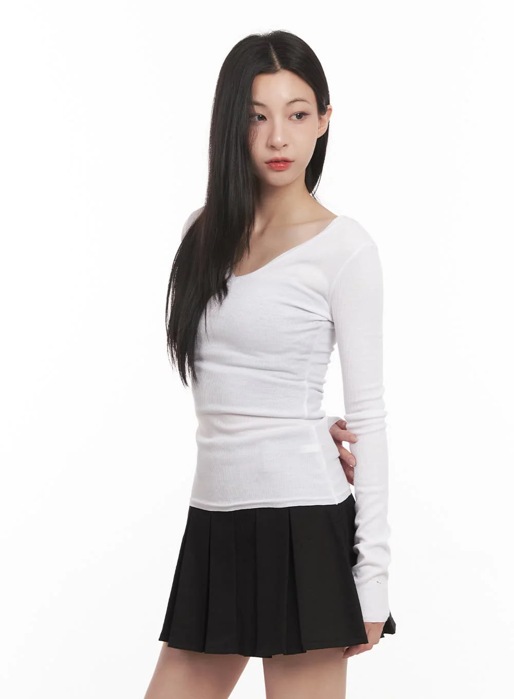 Buttoned V-Neck Long-Sleeve Top CM518 - Image 3