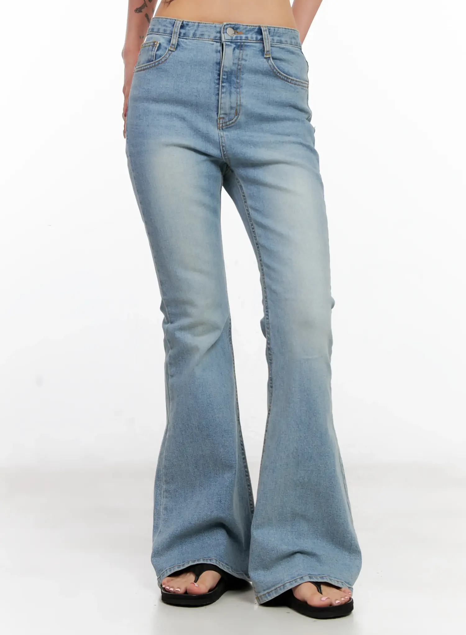 Byeol Washed Flare Denim Jeans CL525 - Image 14