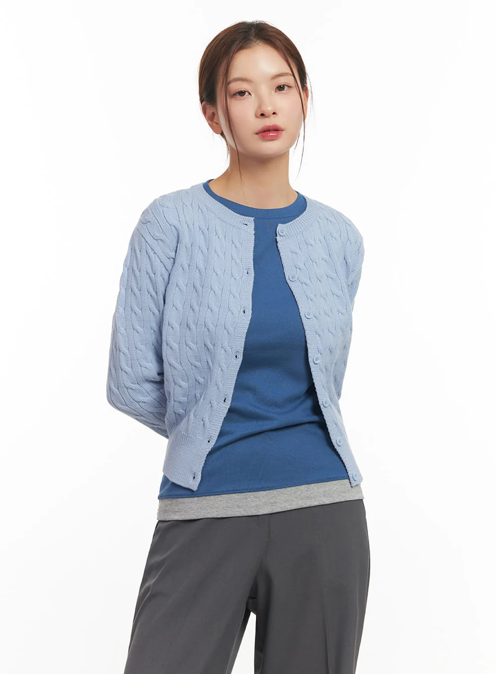 Cable-Knit Buttoned Cardigan IM524 - Image 18