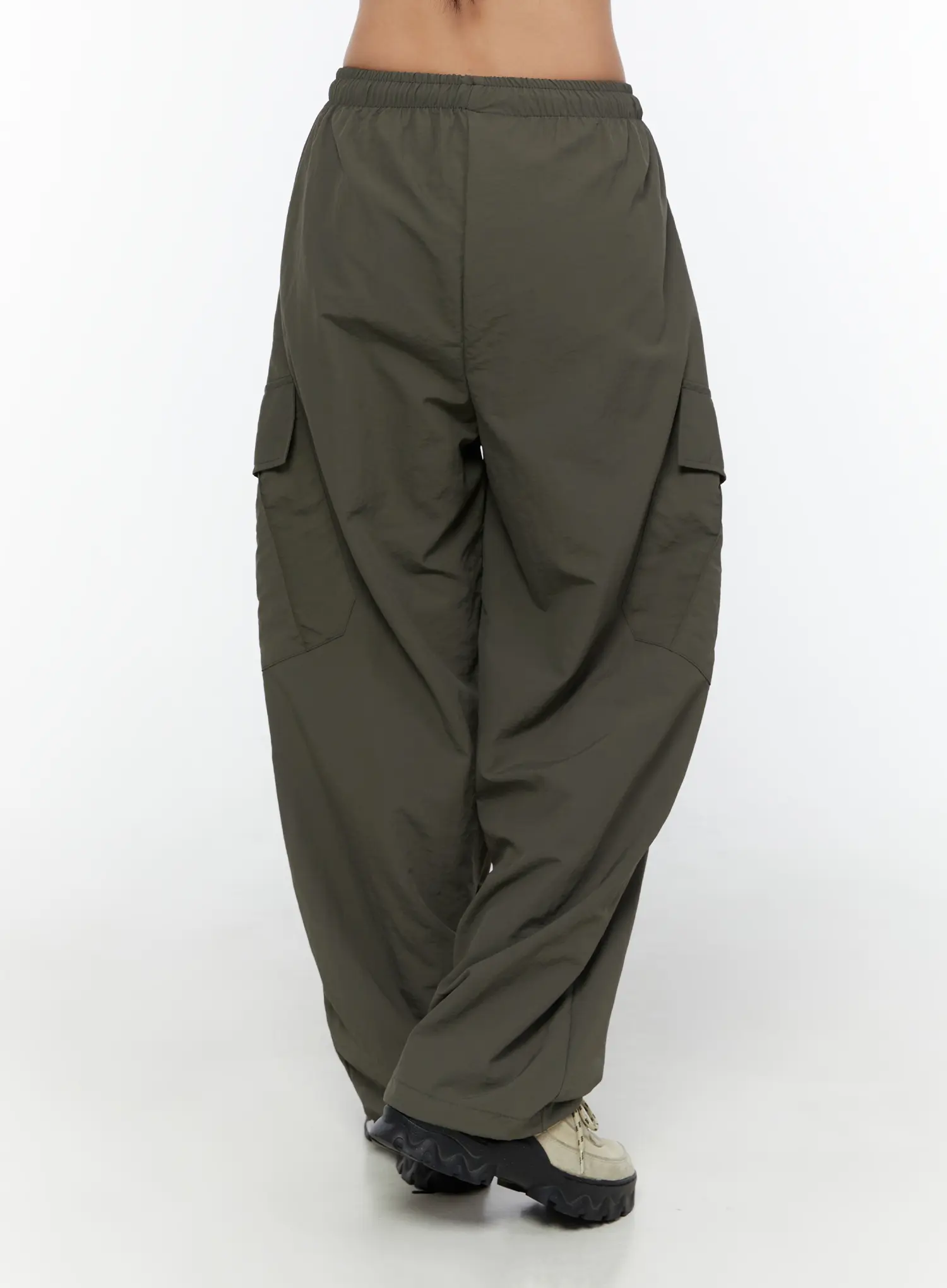 Cargo Wide Parachute Pants CU526 - Image 4