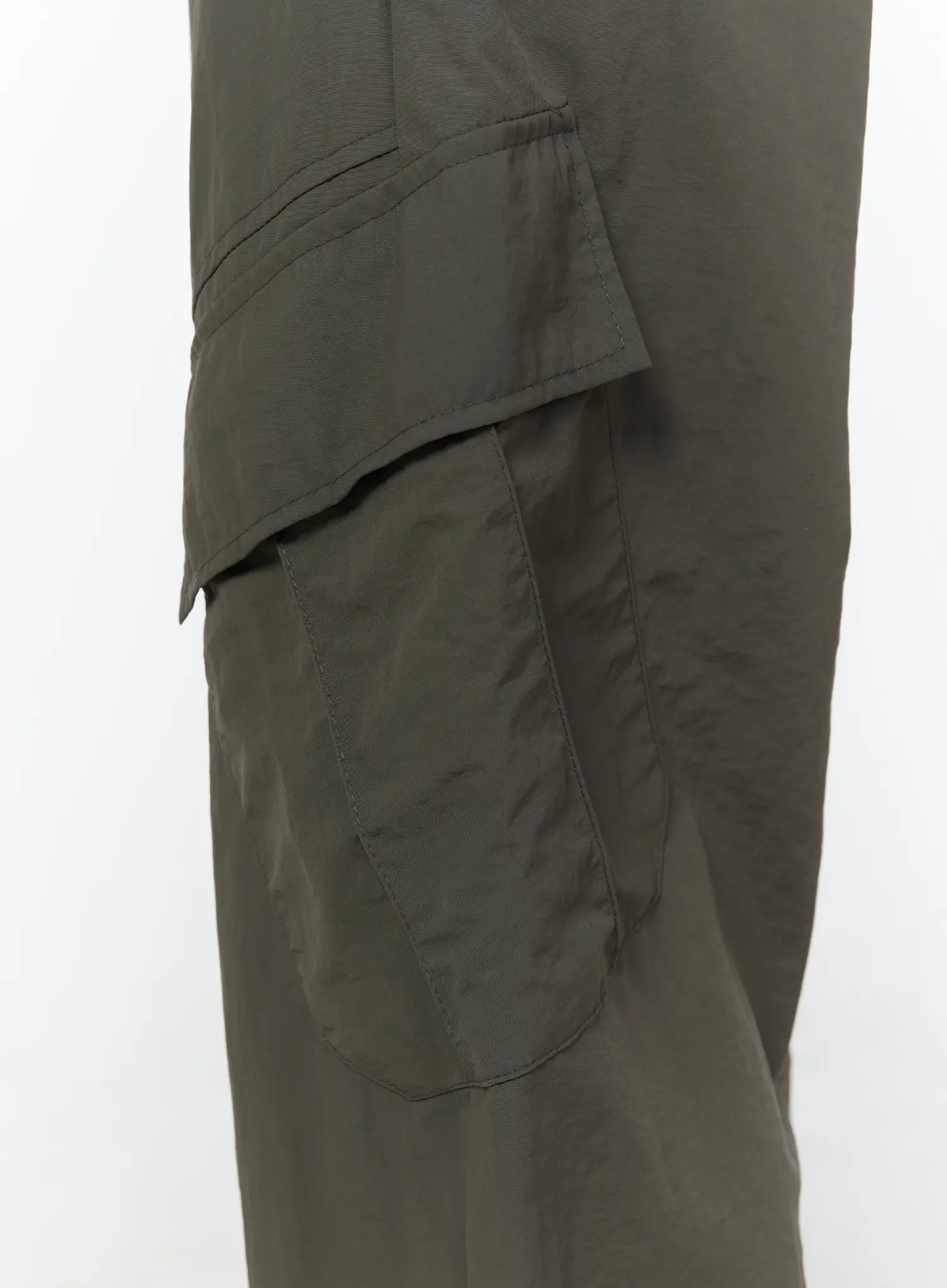 Cargo Wide Parachute Pants CU526 - Image 9