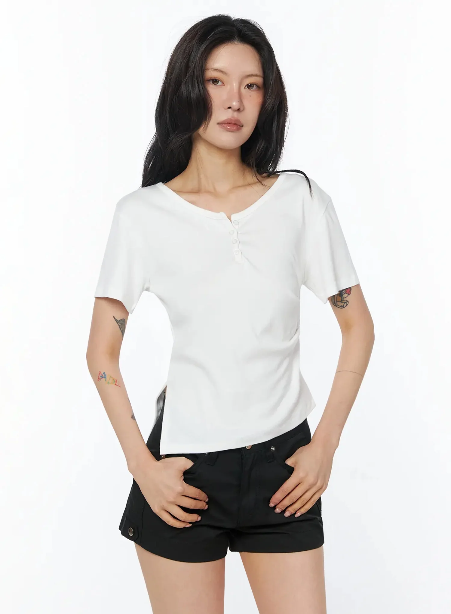 Casual Off-Shoulder Shirred Tee IU509 - Image 2