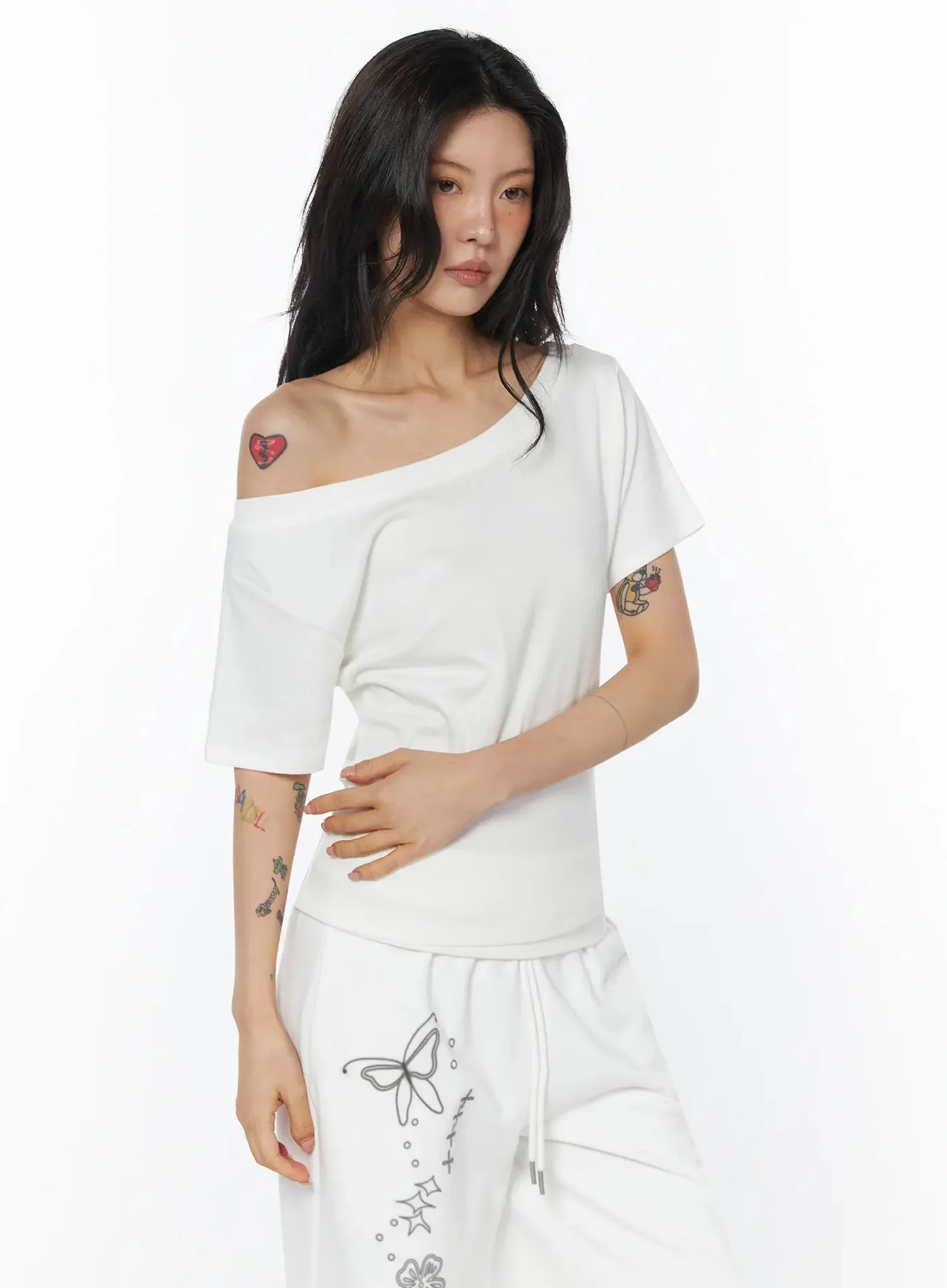 Casual One-Shoulder Oversized Tee IU508 - Image 10