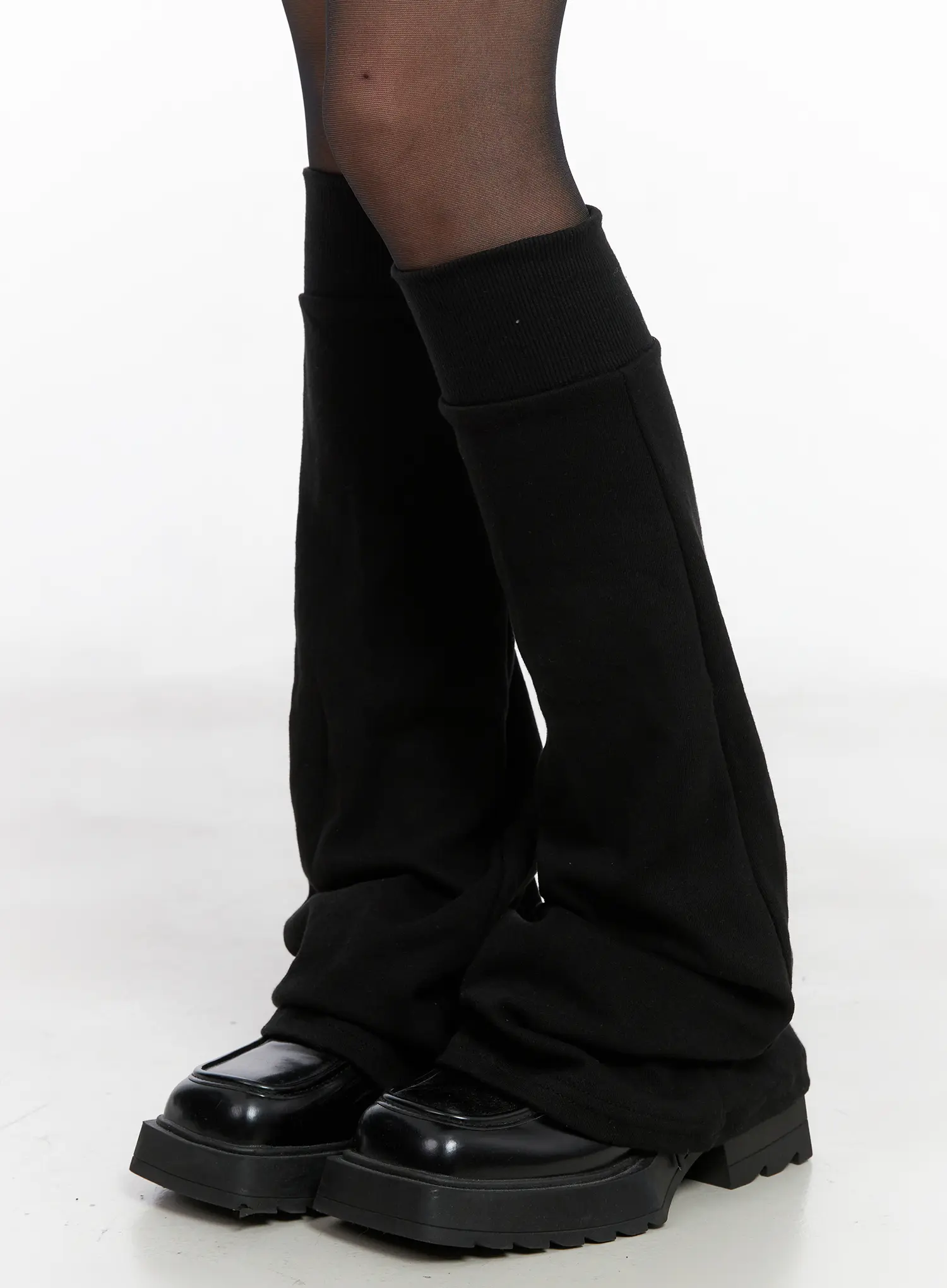 Chic Black Bootcut Leg Warmers CG515 - Image 4
