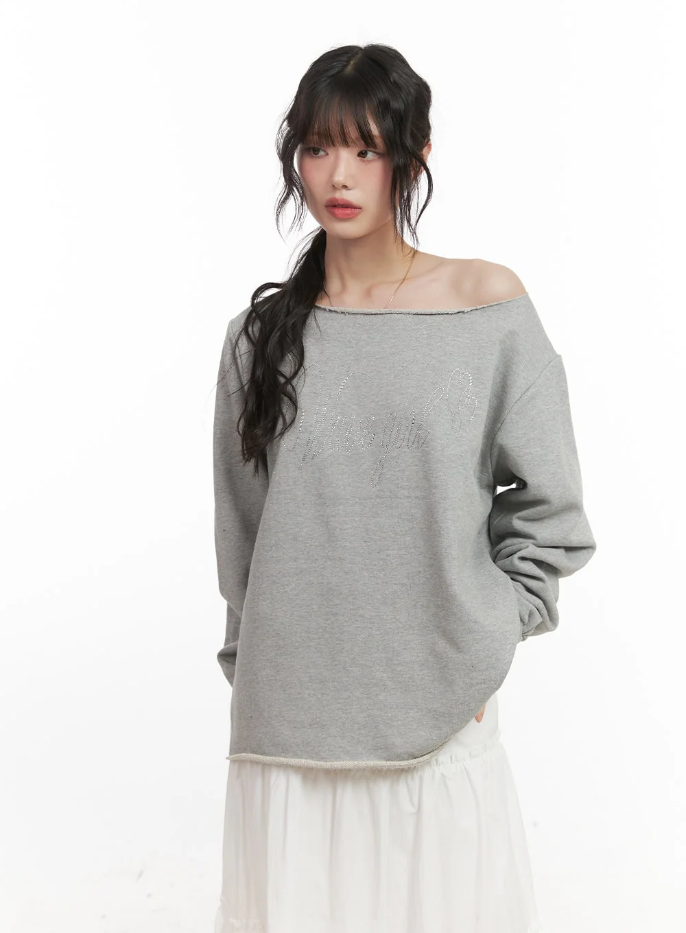 Chic One-Shoulder Studded Sweatshirt CJ523 - Image 9
