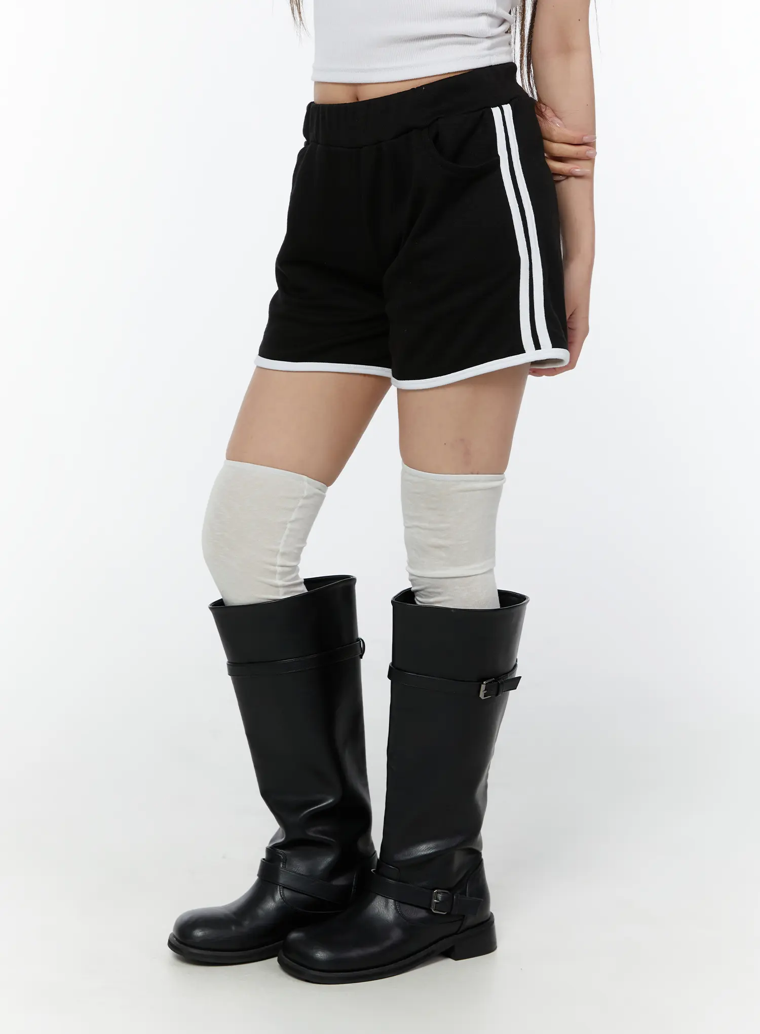 Chic Track Training Shorts CY518 - Image 19
