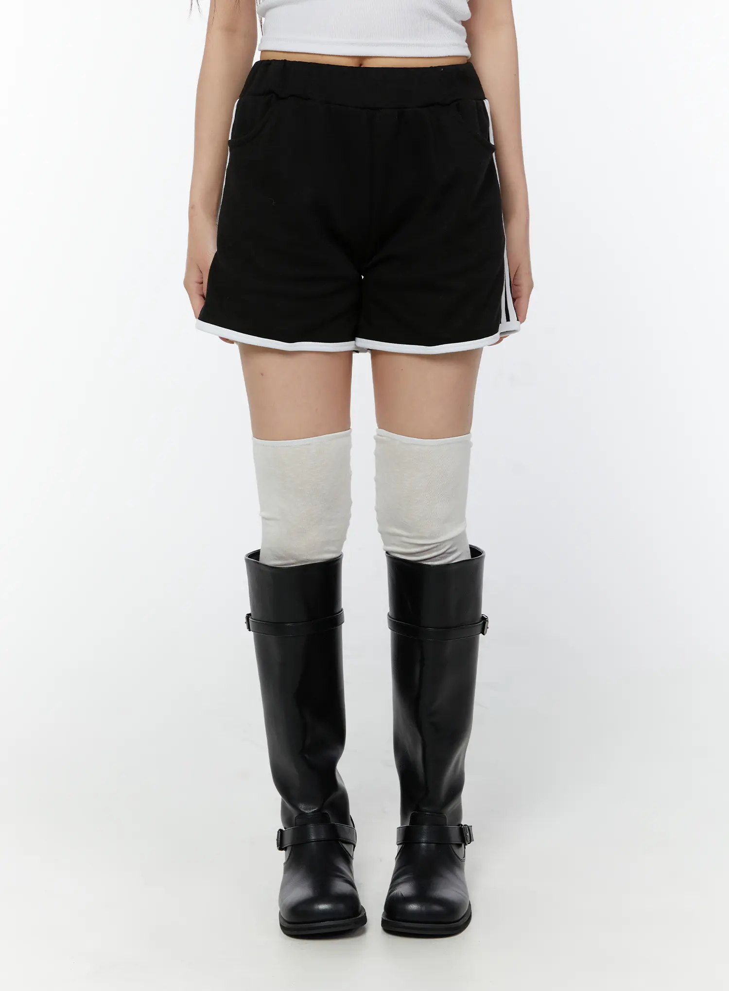 Chic Track Training Shorts CY518 - Image 25