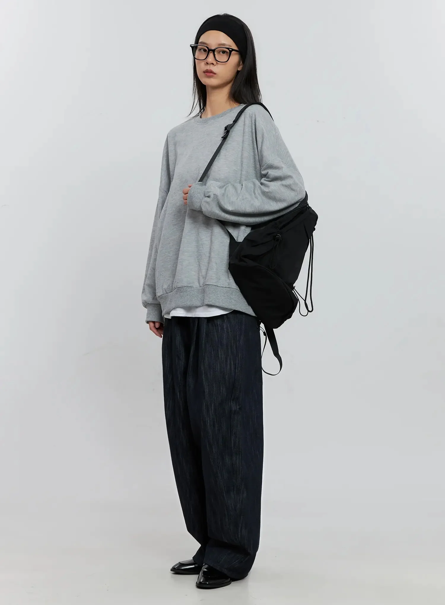 Classic Grey Crewneck Sweatshirt IS516