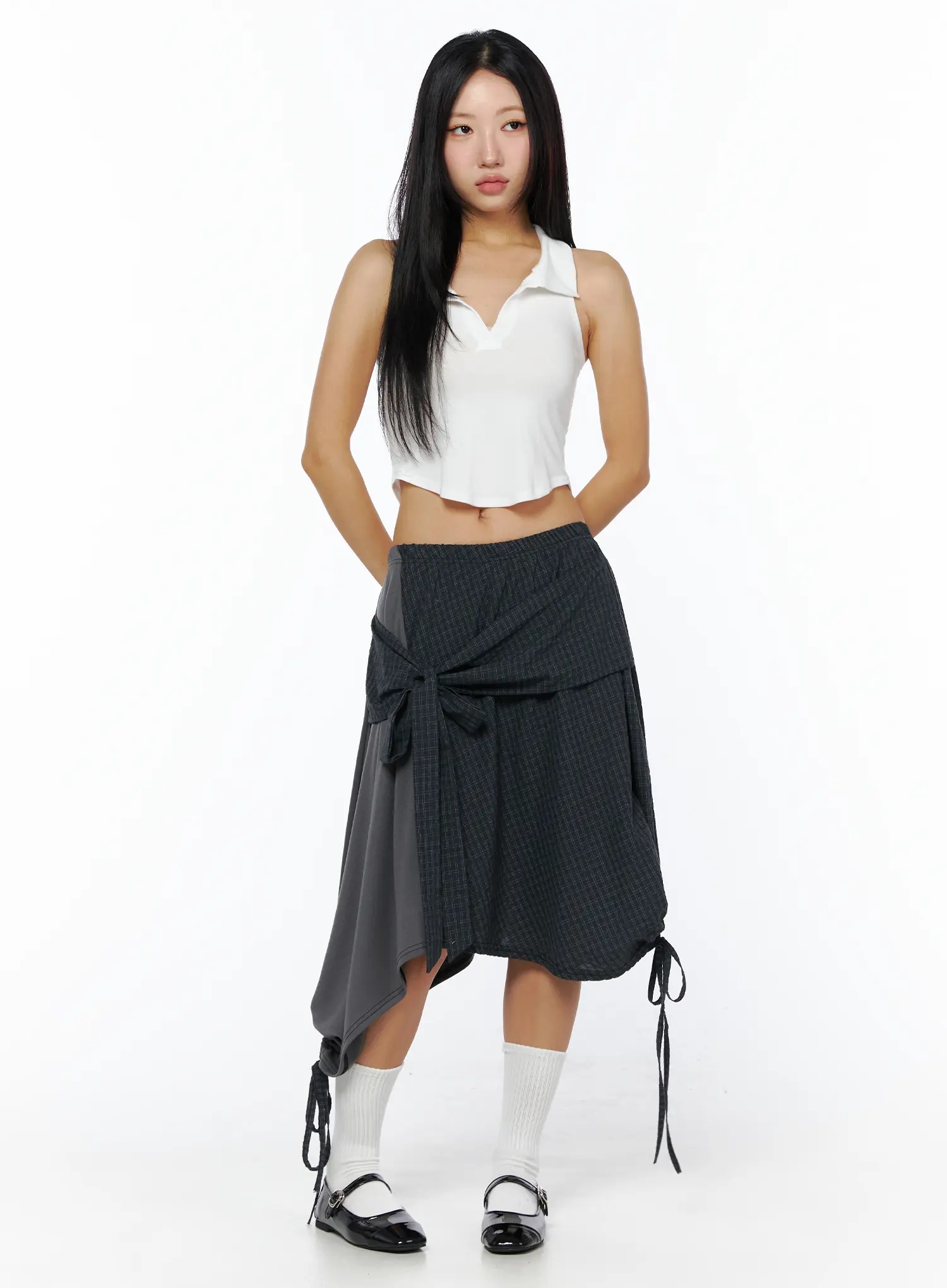 Collared V-Neck Sleeveless Top CU512 - Image 3