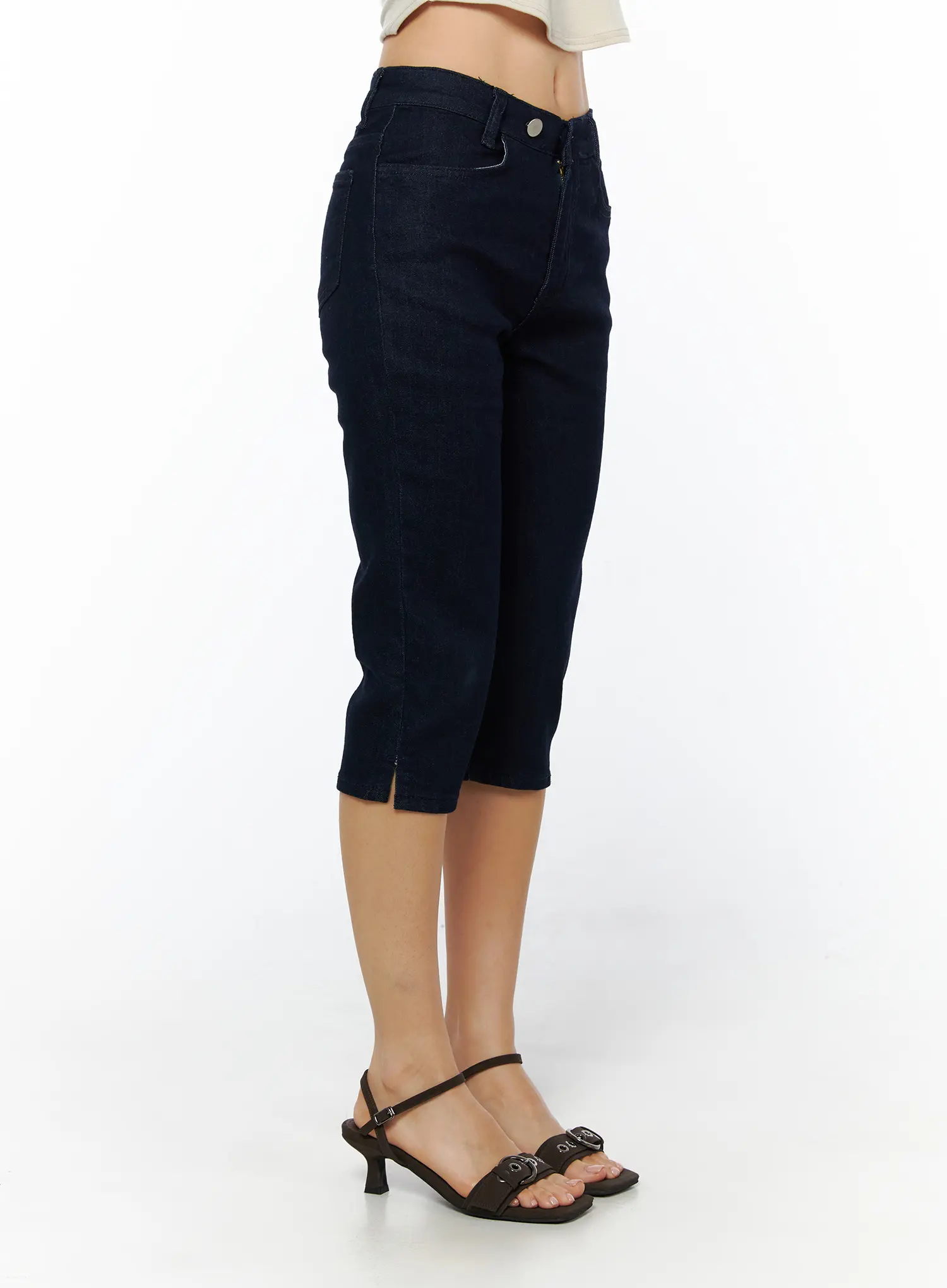 Comfort-Fit Capri Pants CU515 - Image 3